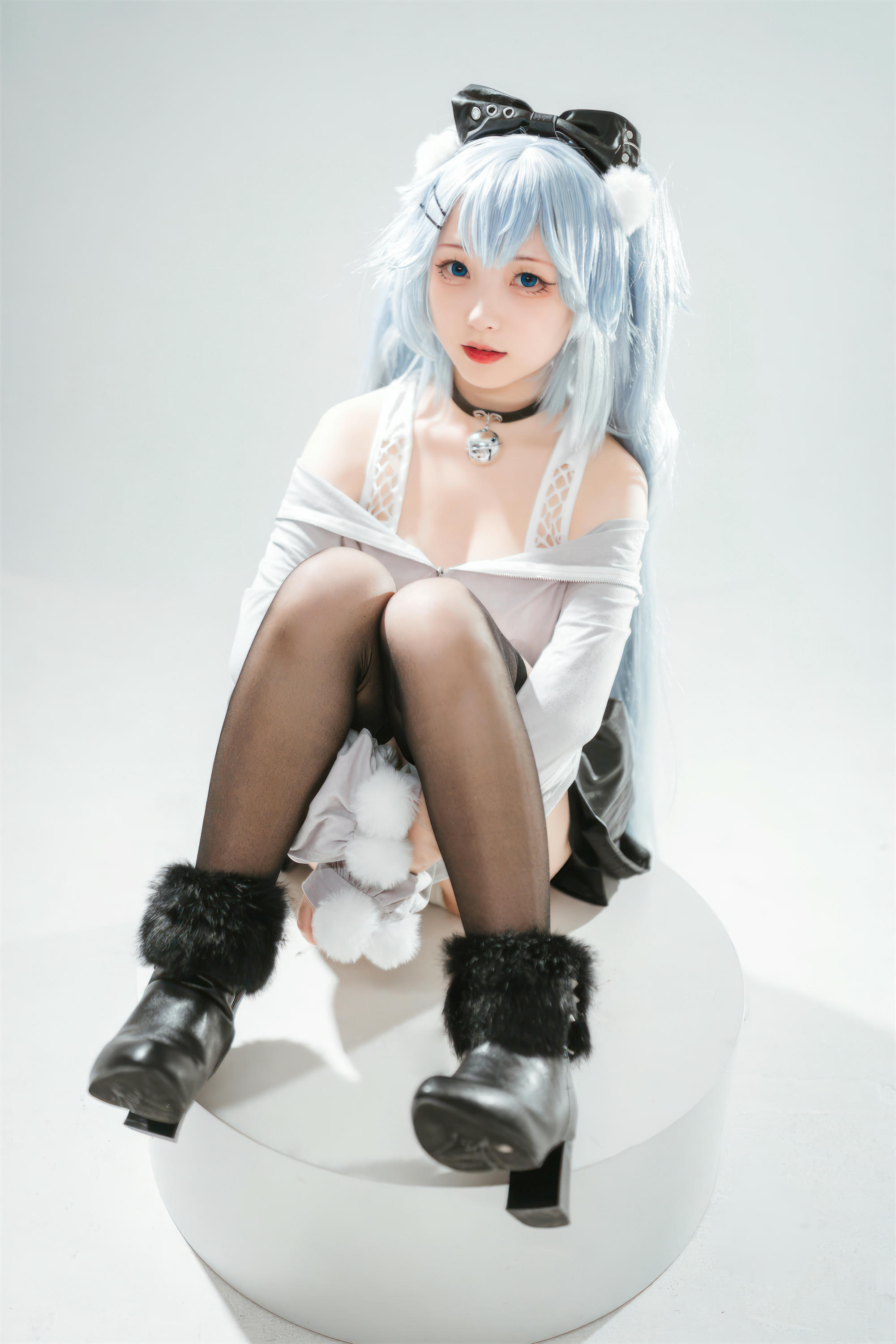 花铃Hana NO.045 芙洛伦 药心巧克力 [84P 451MB]_第3集