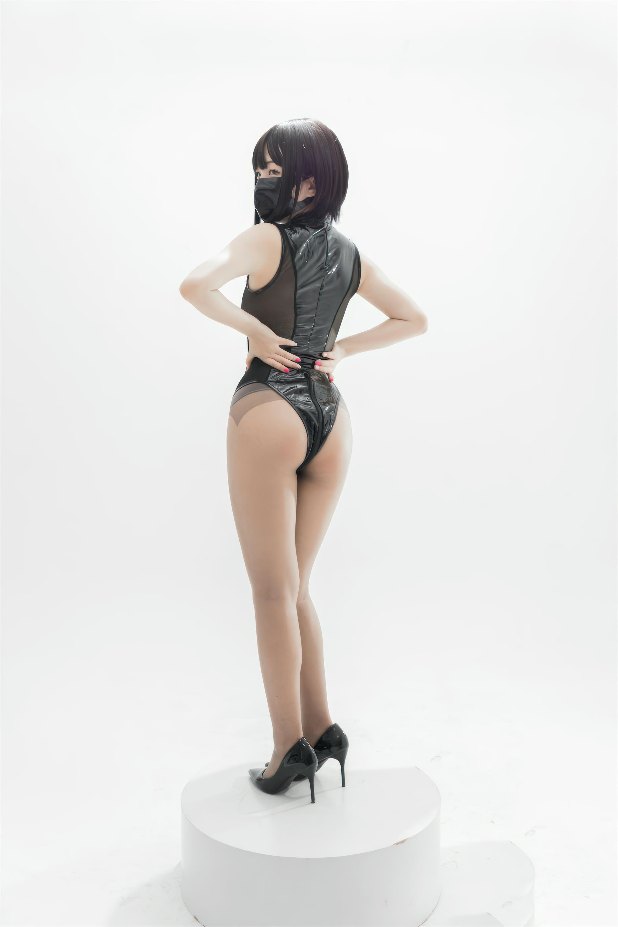 花铃Hana NO.049 灰丝皮衣 [73P 286MB]_第1集