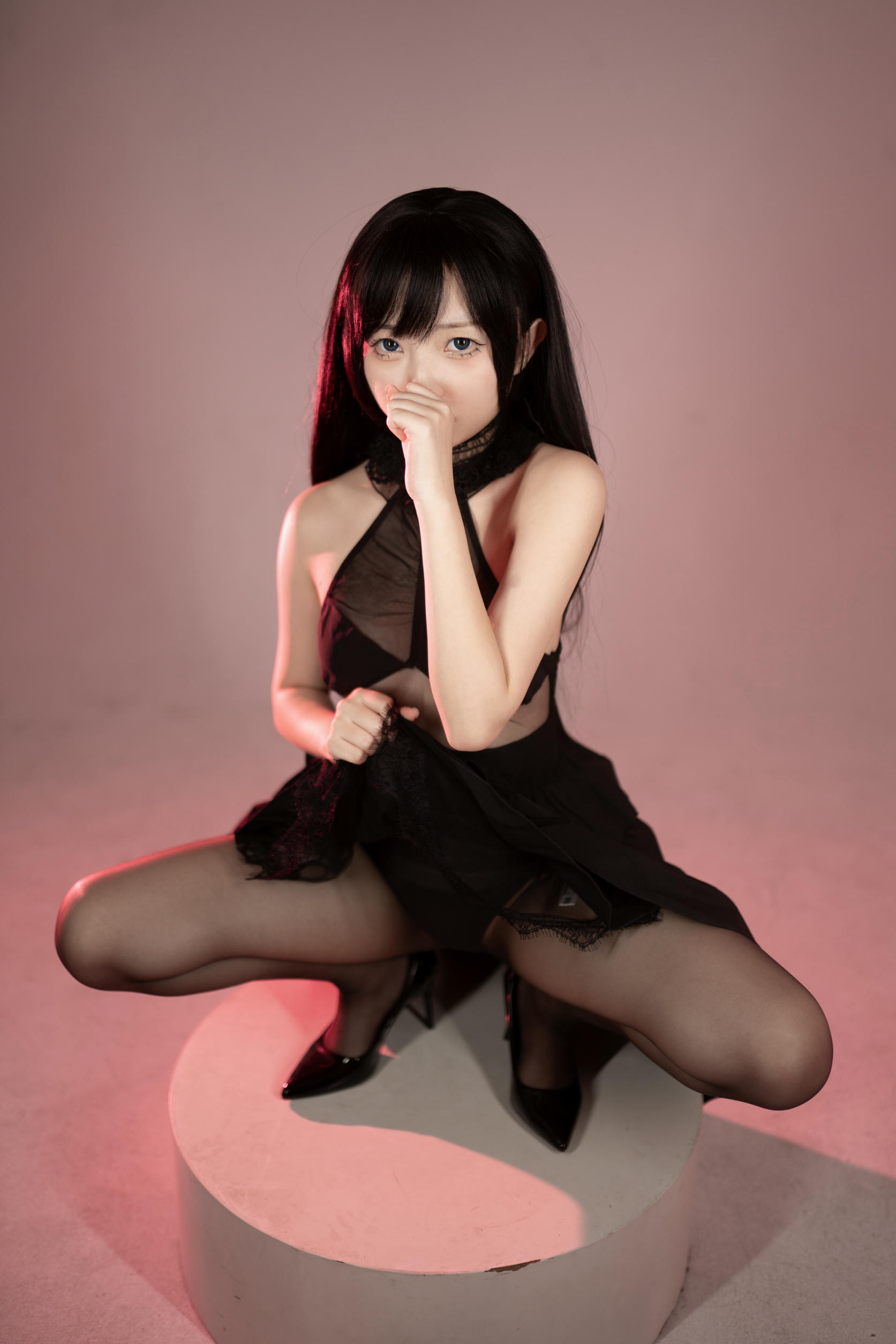 花铃Hana NO.051 黑丝燕尾礼服 [85P 732MB]_第2集