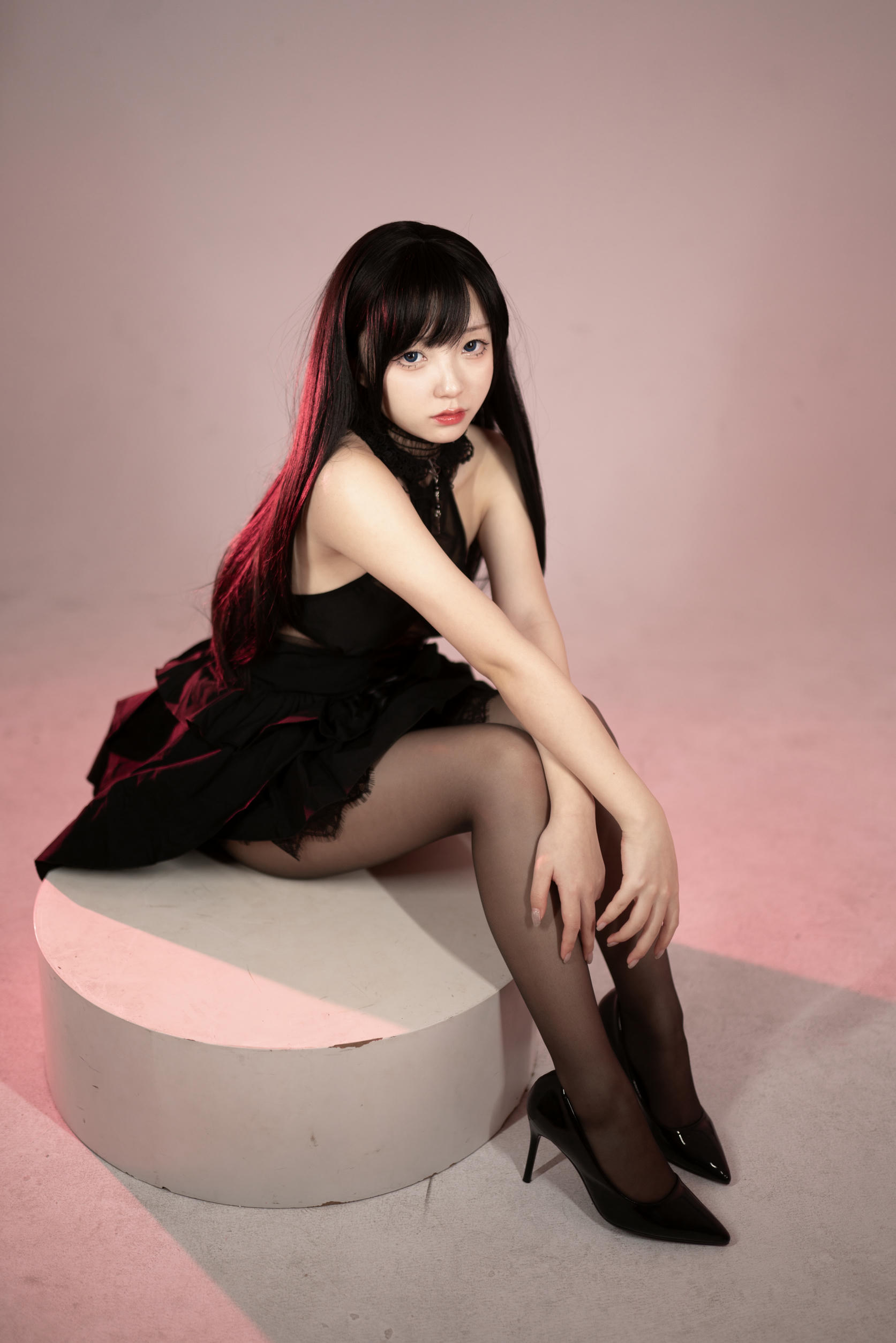 花铃Hana NO.051 黑丝燕尾礼服 [85P 732MB]_第3集