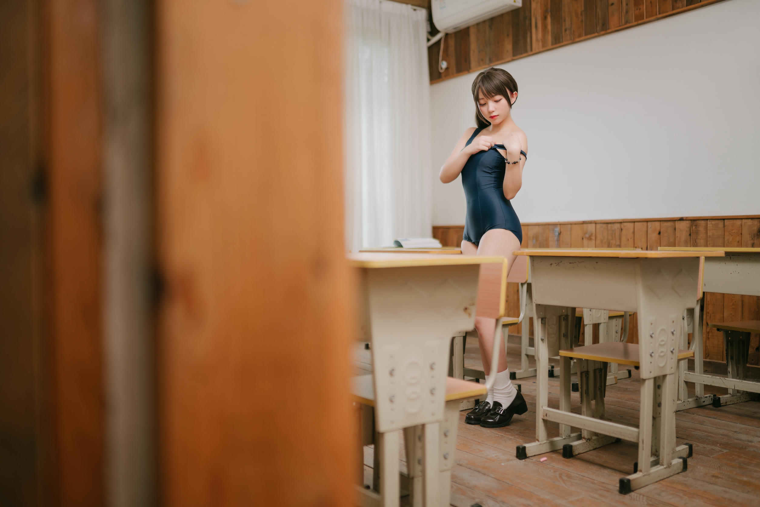 花铃Hana NO.058 风纪委员死裤水x游泳课风纪委员 [93P-715MB]_第4集