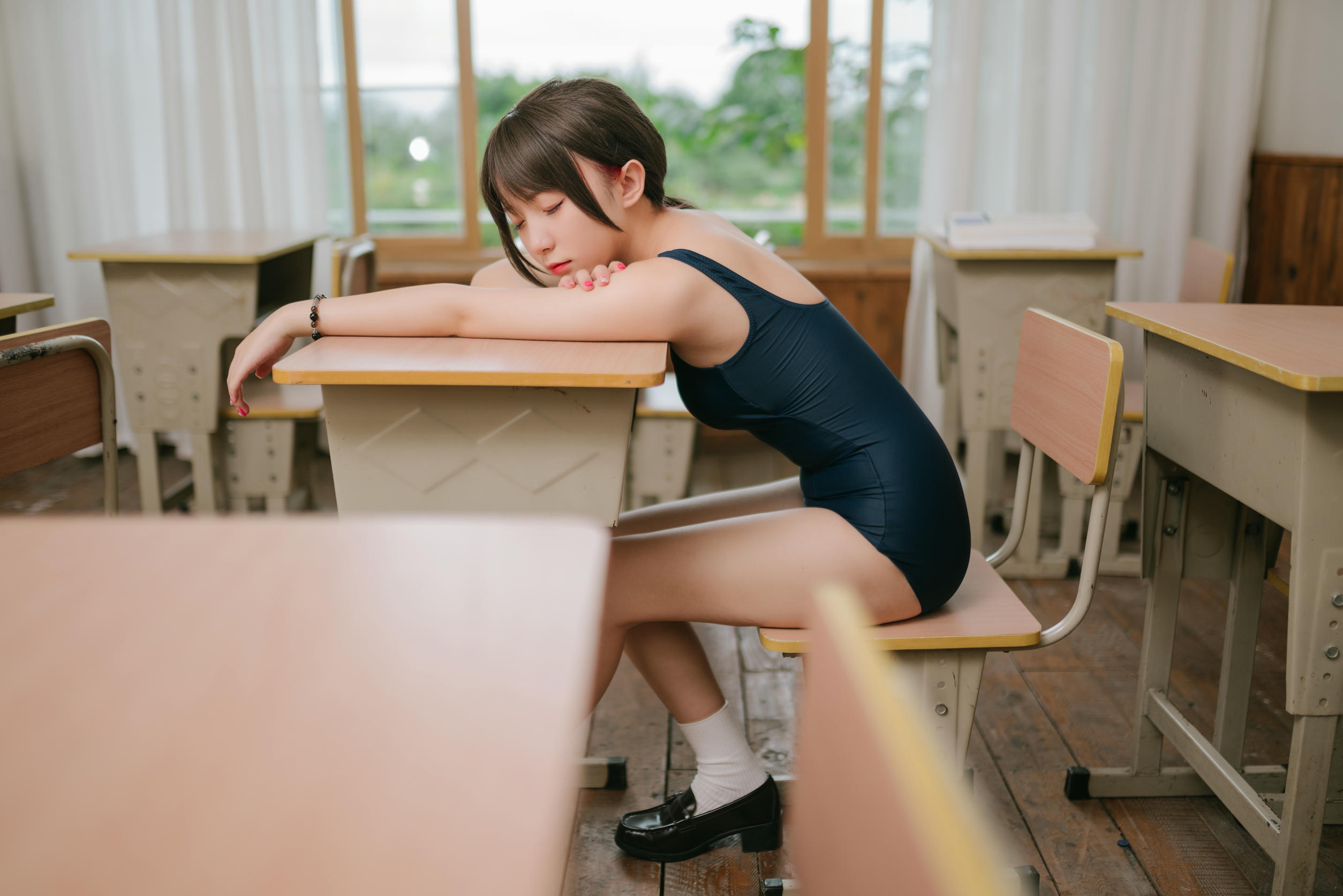 花铃Hana NO.058 风纪委员死裤水x游泳课风纪委员 [93P-715MB]_第5集