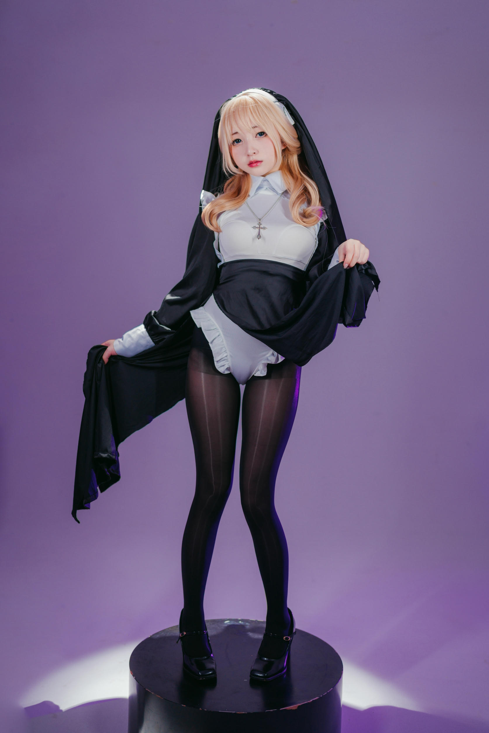 花铃Hana NO.059 圣堂修女 [151P 470MB]_第3集