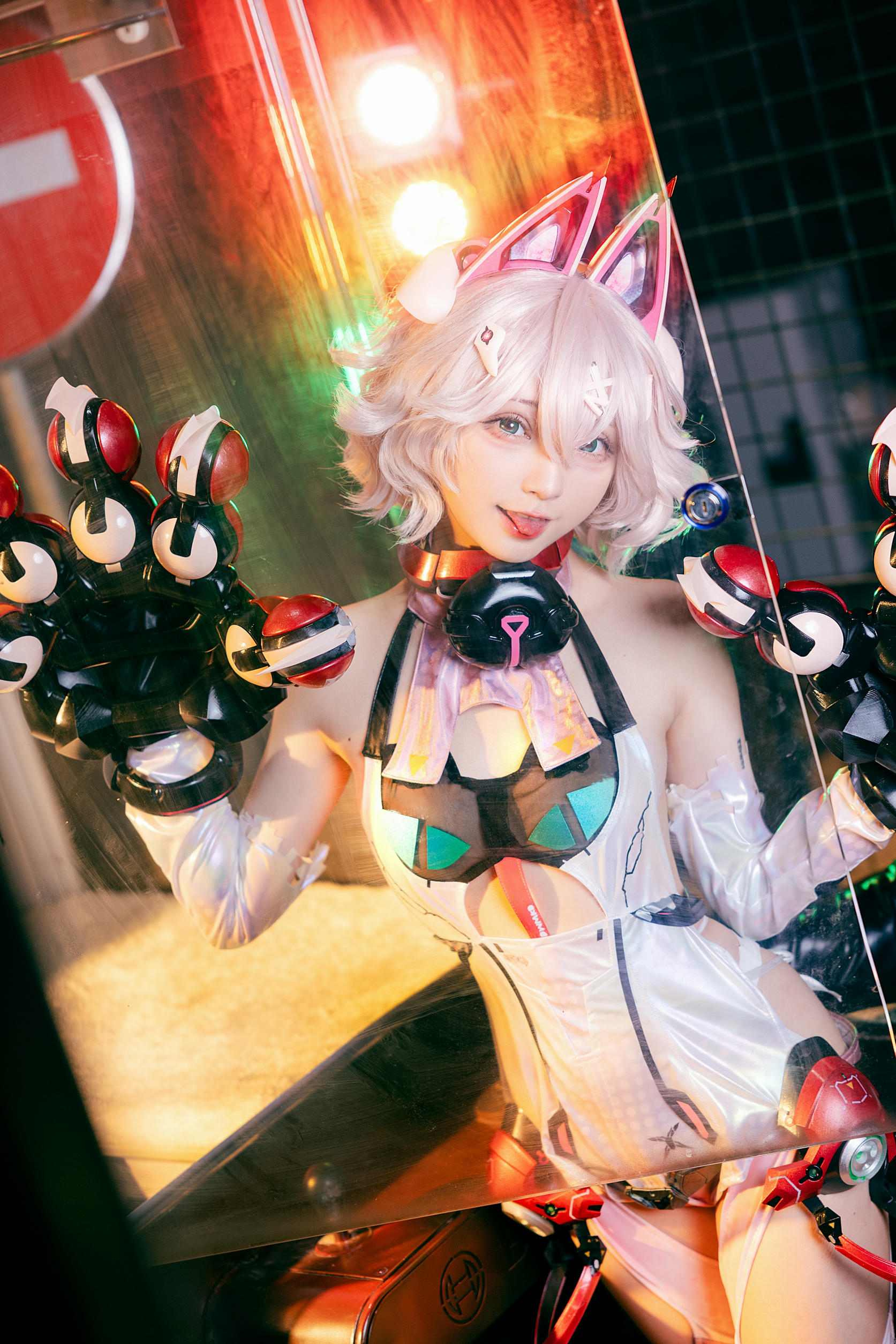 花铃Hana NO.063 交错战线 绯猁机甲猫猫 [20P-171MB]_第1集