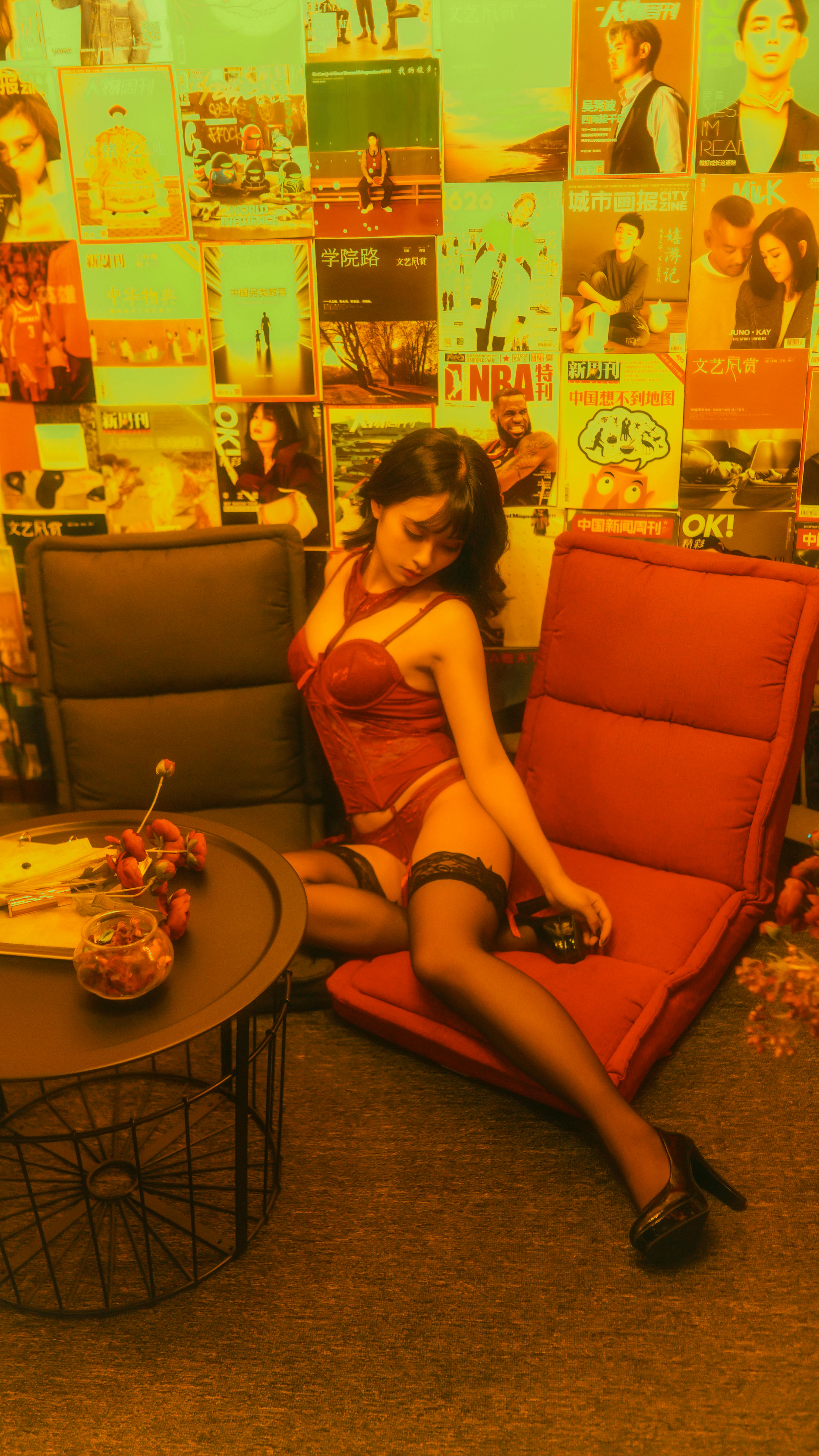 洛璃 LoLiSAMA NO.001 吻遍众生 [40P-1.14GB]_第1集