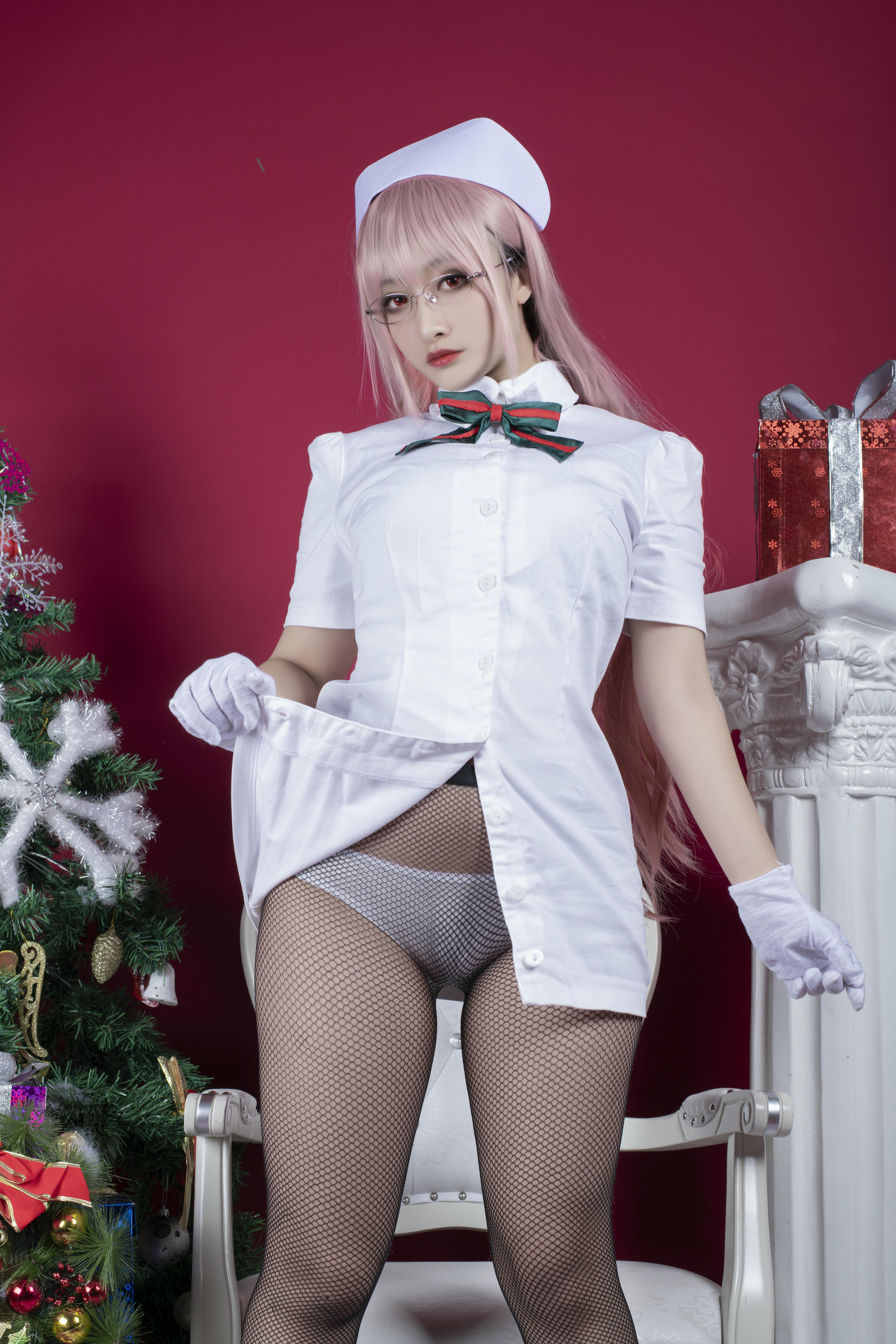 洛璃 LoLiSAMA NO.010 圣诞南丁格尔 [56P1.23GB]_第2集