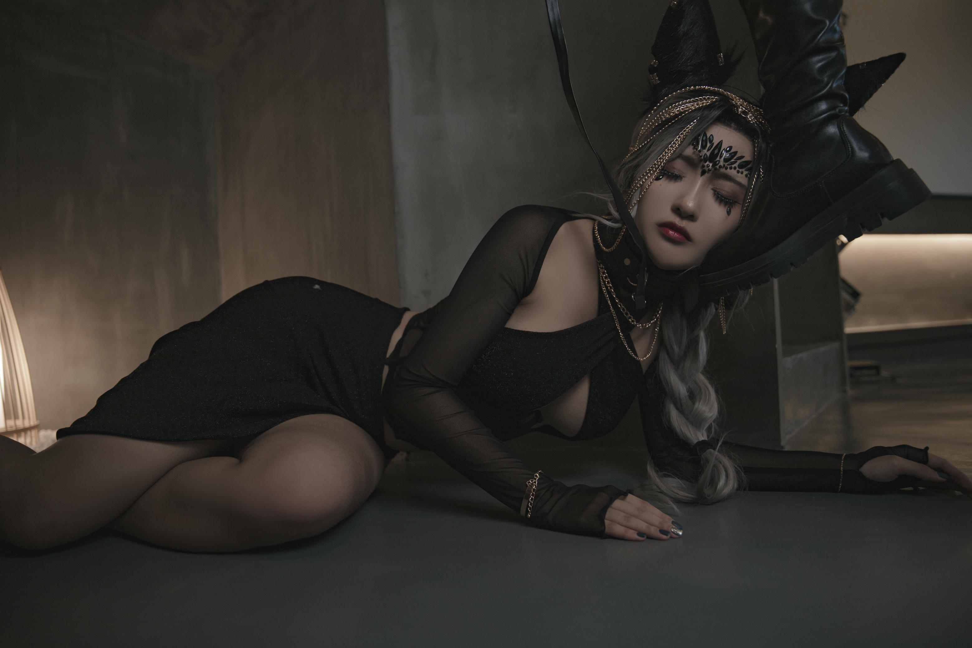 洛璃 LoLiSAMA NO.033 狼少女 狼女的调教[130P 1.66GB]_第1集