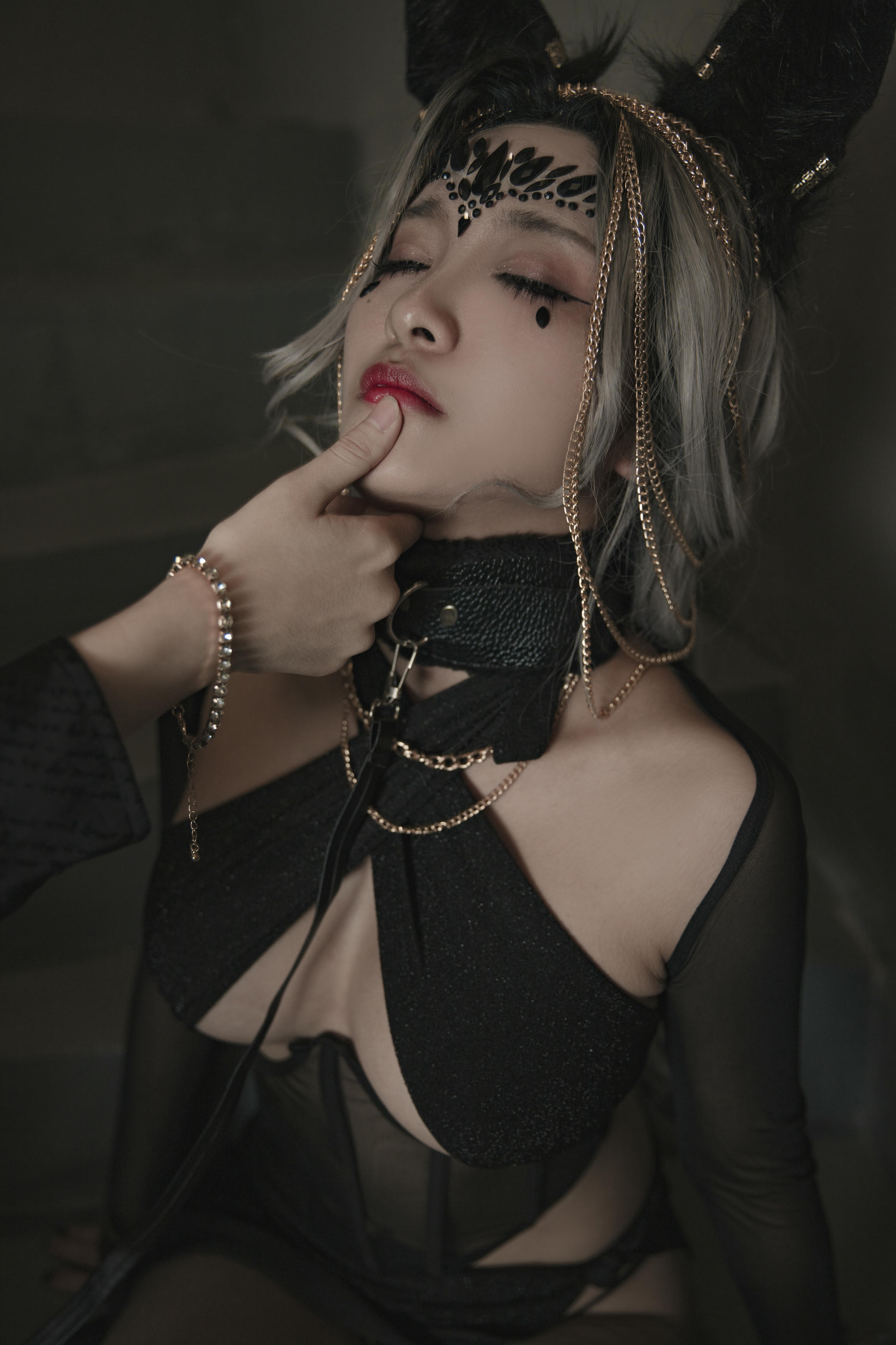 洛璃 LoLiSAMA NO.033 狼少女 狼女的调教[130P 1.66GB]_第3集