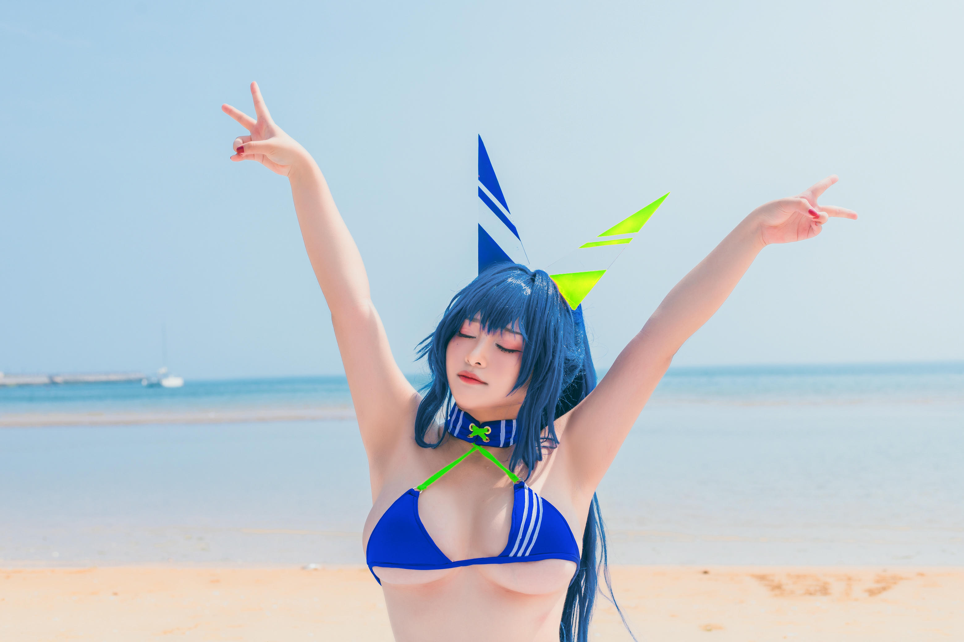 洛璃 LoLiSAMA NO.061 热恋的盛夏 花园泳装[66P-565MB]_第1集