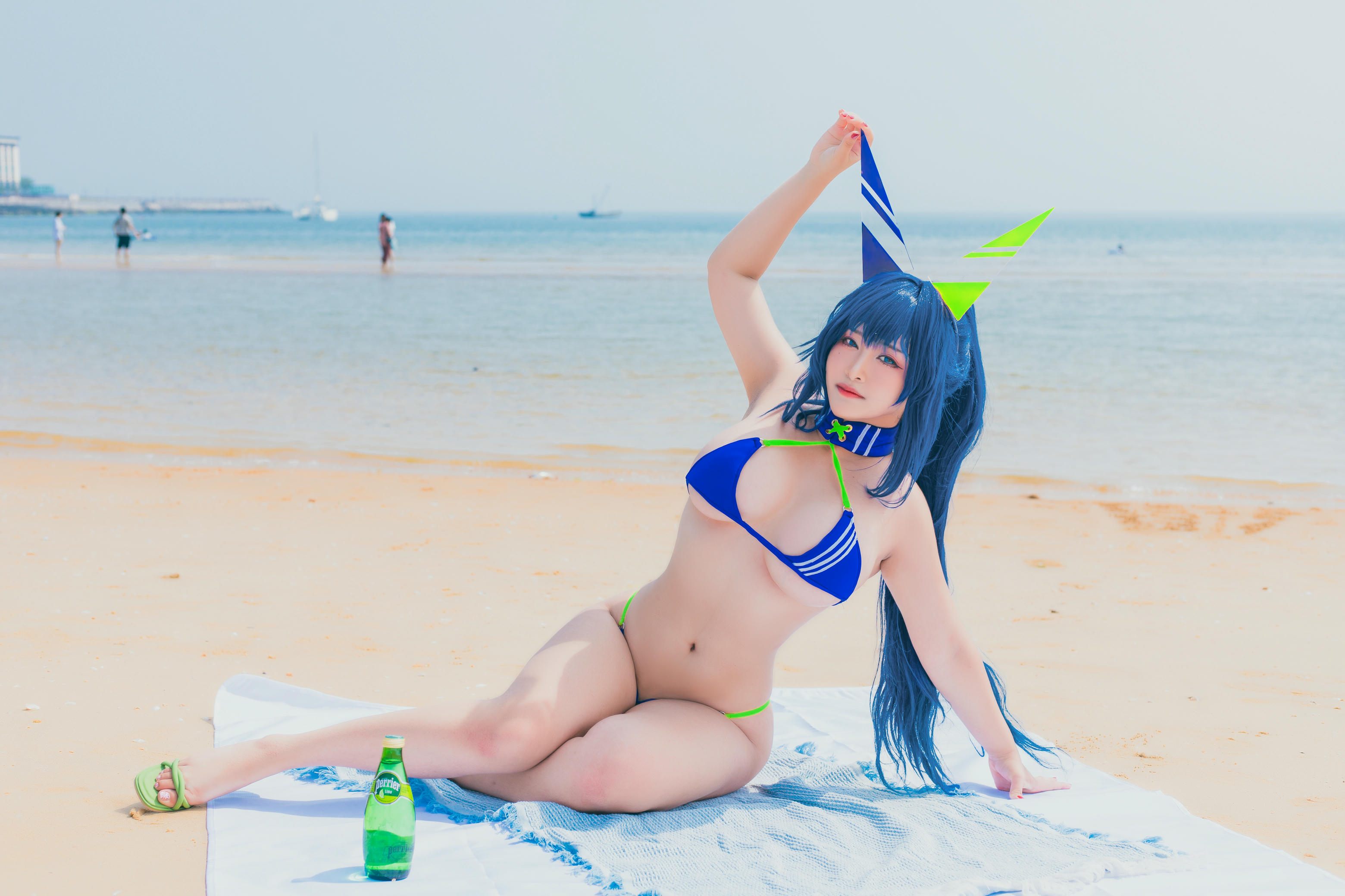 洛璃 LoLiSAMA NO.061 热恋的盛夏 花园泳装[66P-565MB]_第2集