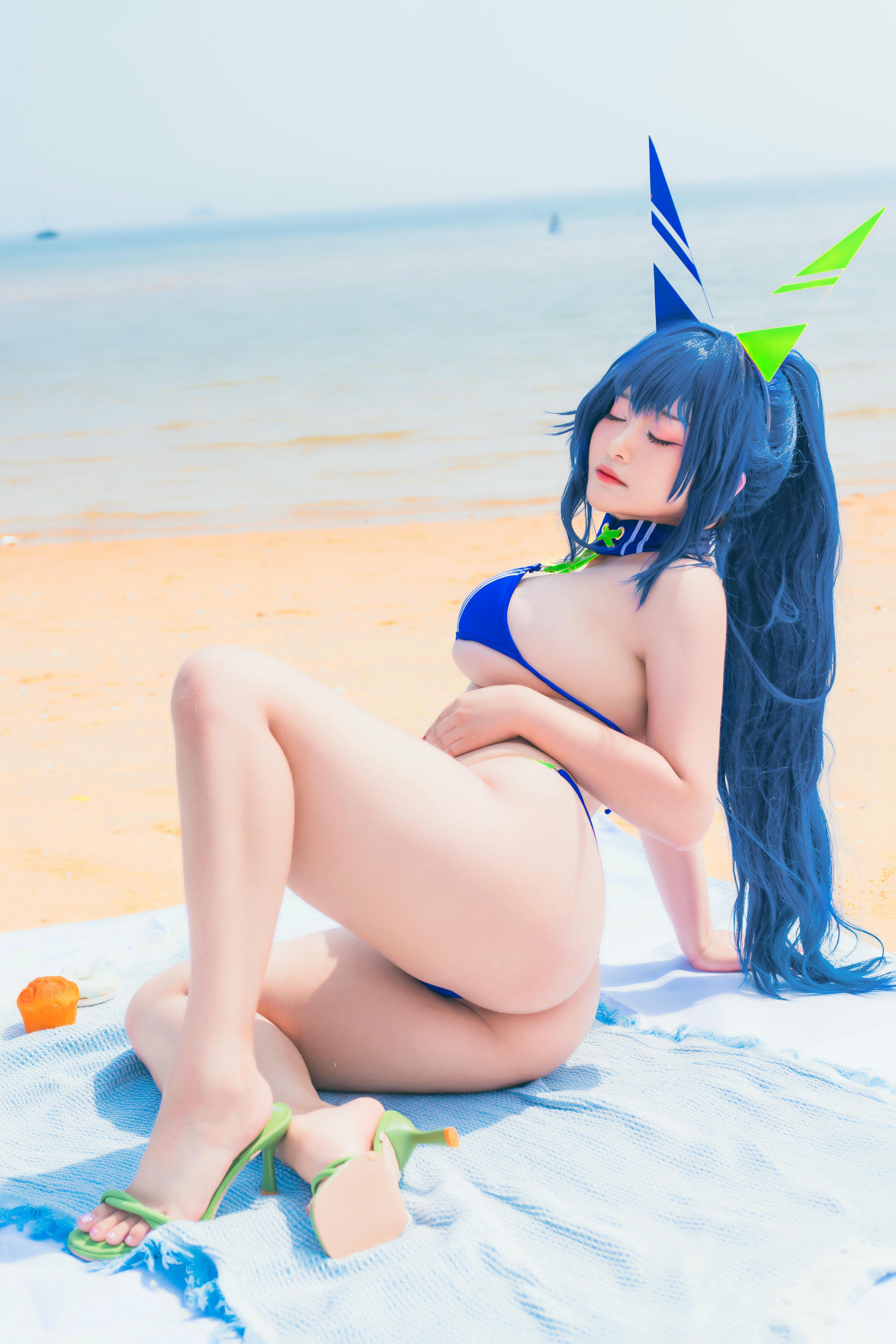 洛璃 LoLiSAMA NO.061 热恋的盛夏 花园泳装[66P-565MB]_第2集