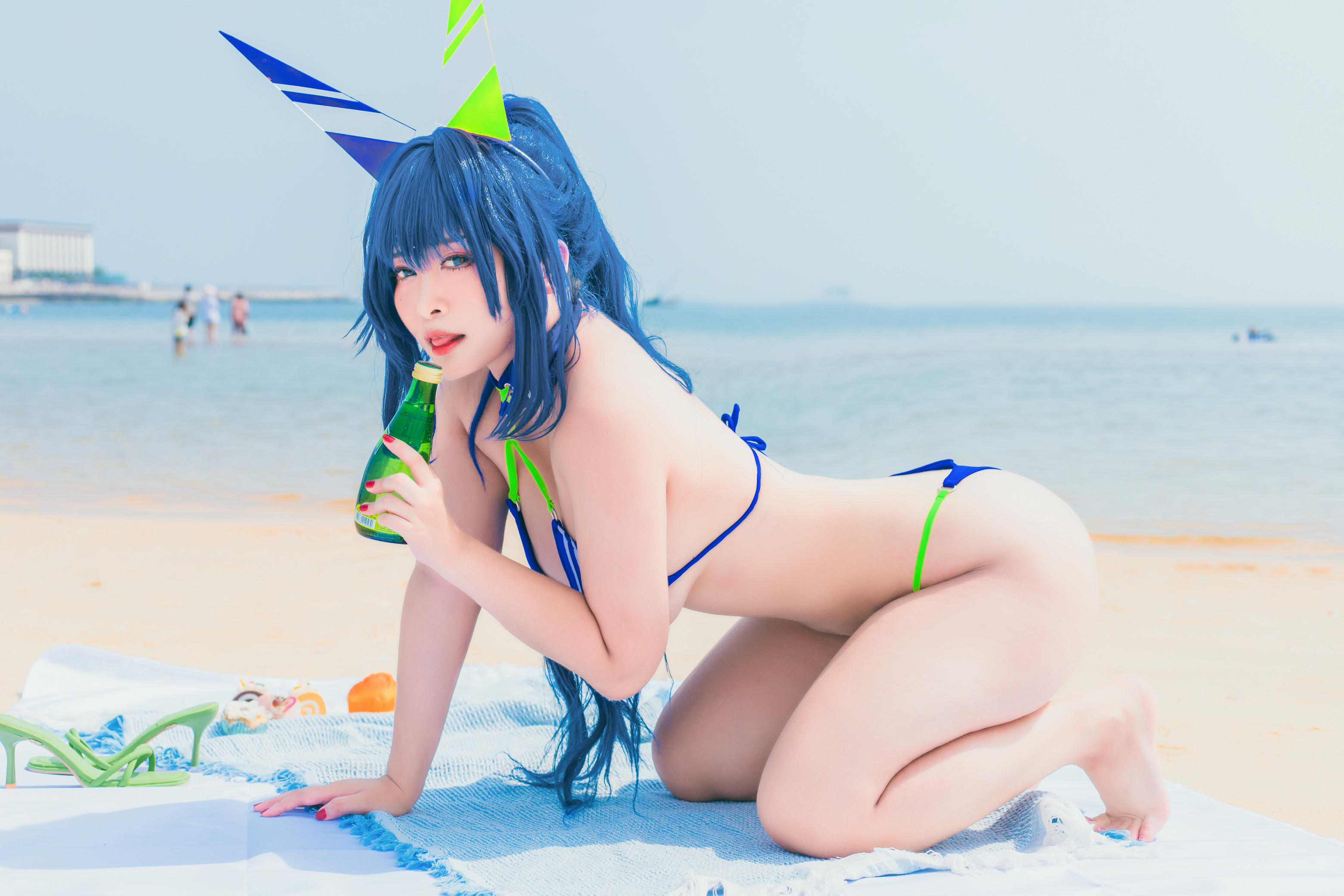 洛璃 LoLiSAMA NO.061 热恋的盛夏 花园泳装[66P-565MB]_第3集