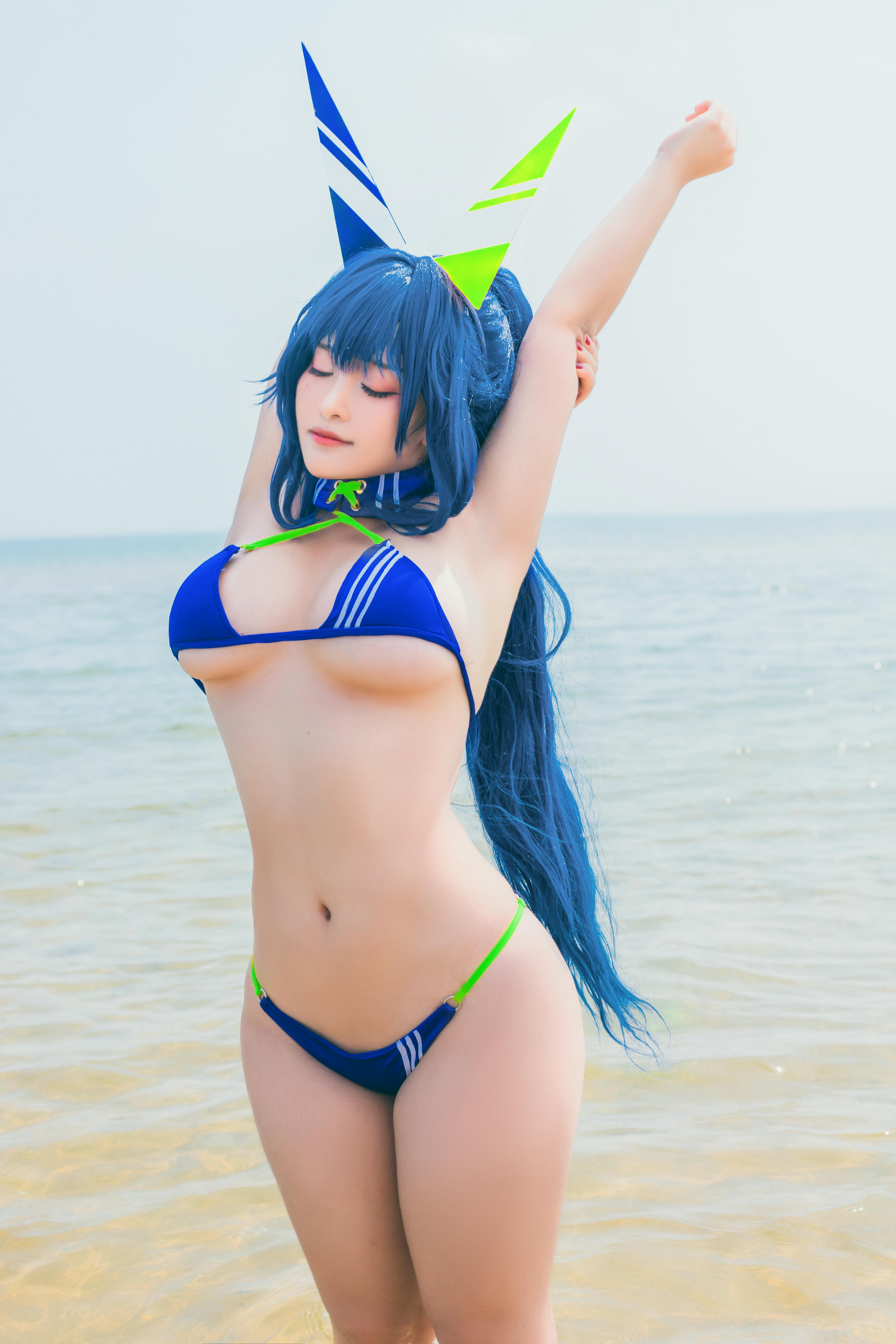 洛璃 LoLiSAMA NO.061 热恋的盛夏 花园泳装[66P-565MB]_第3集