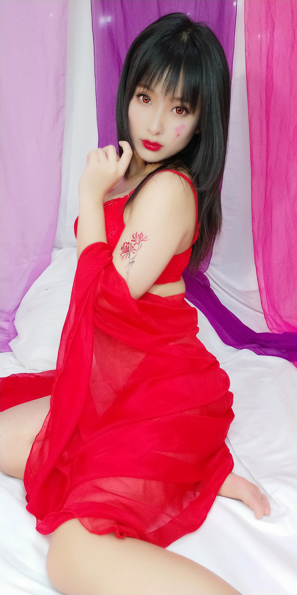 洛璃 LoLiSAMA NO.072 红女妖 [93P7V-619MB]_第1集