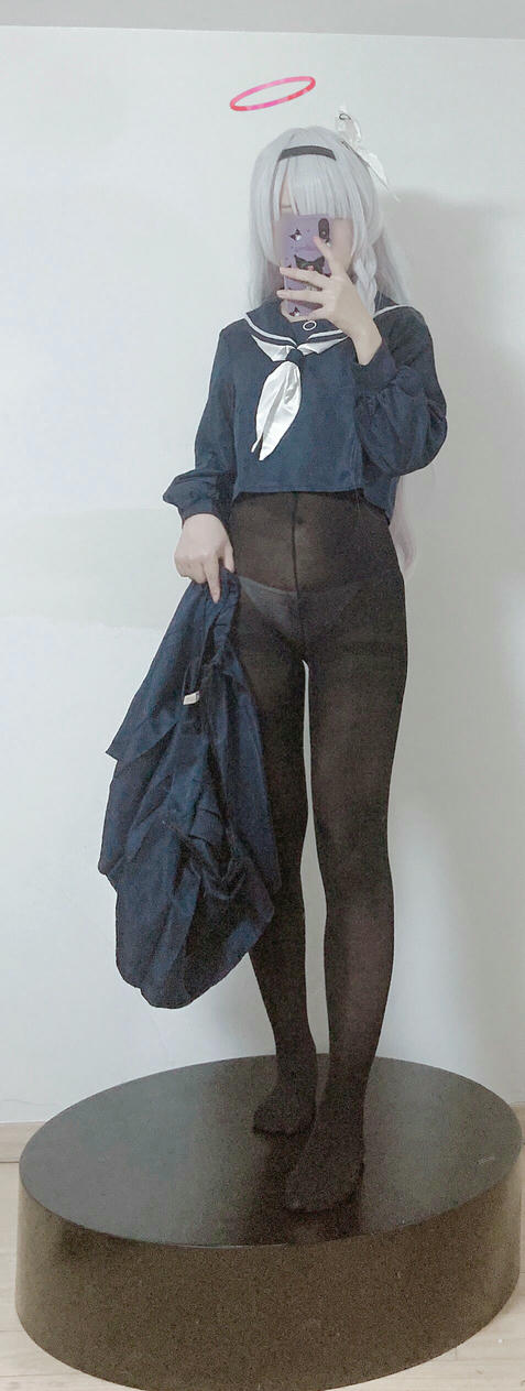 lunananya NO.001 自拍&杂图 [40P+1V-91MB]_第1集