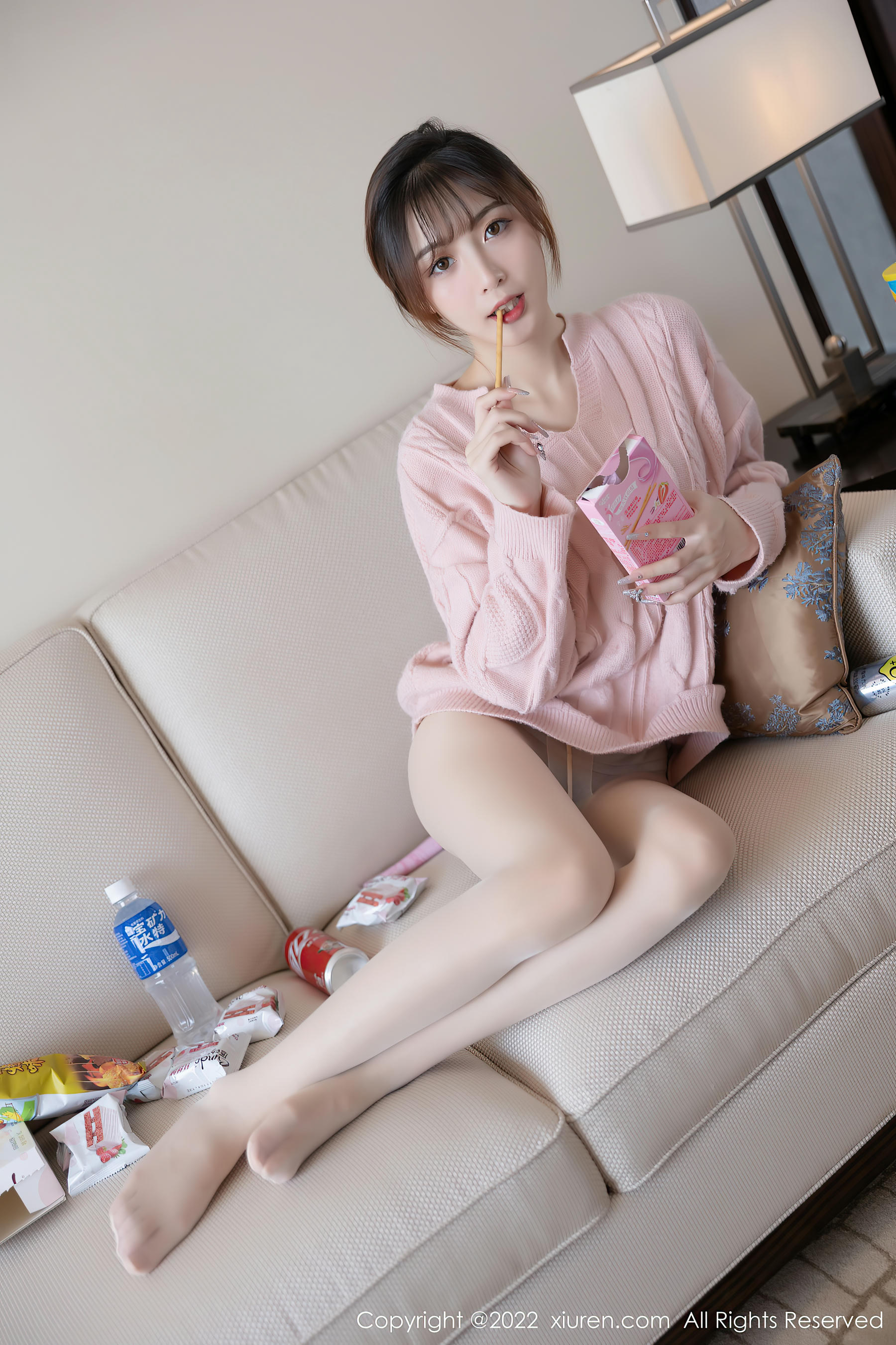 XIUREN秀人网 2022.04.21 NO.4902 林星阑 丝袜美腿 [76+1P697M]_第1集