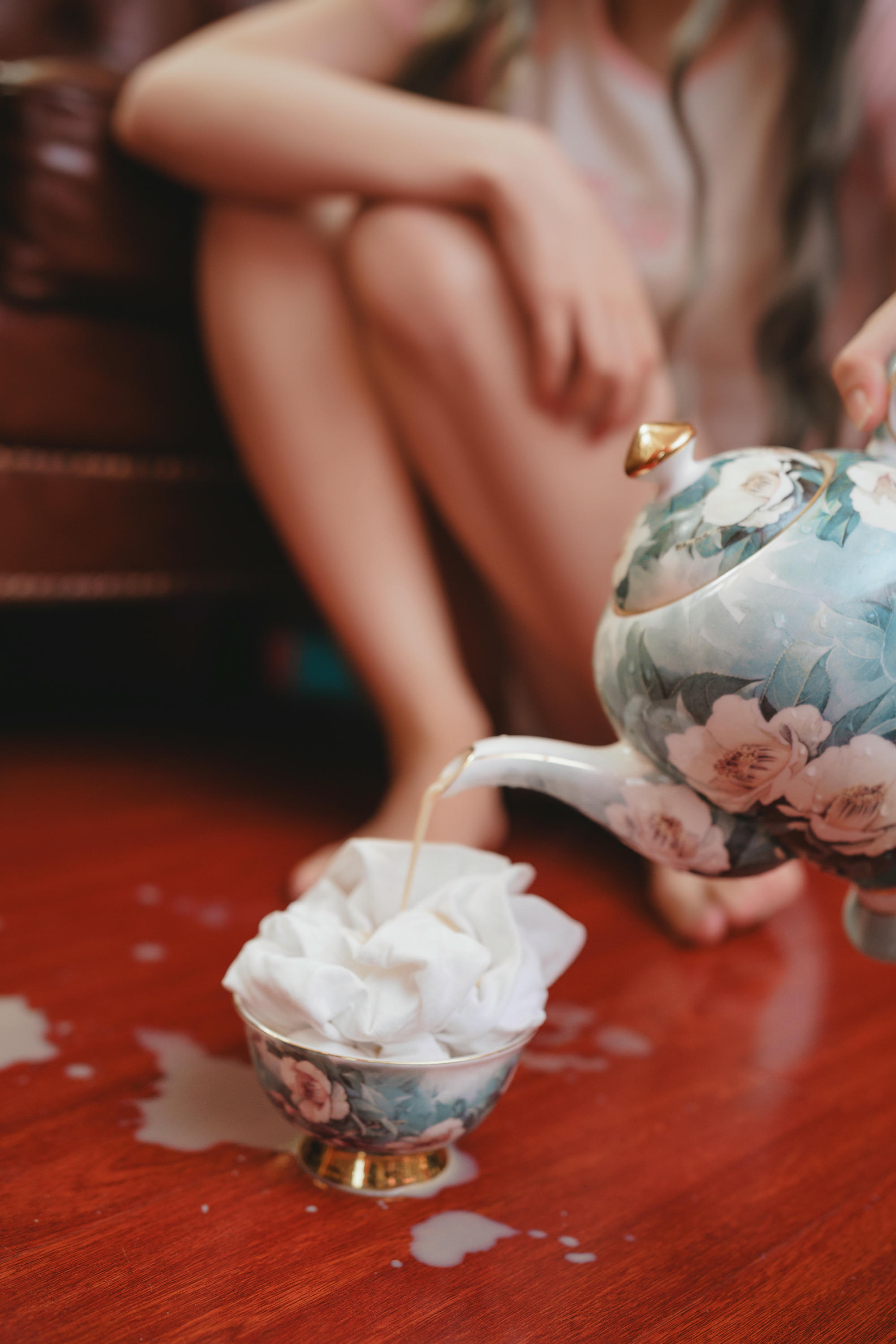 Coser面饼仙儿 NO.107 丝袜奶茶 [41P 535MB]_第2集