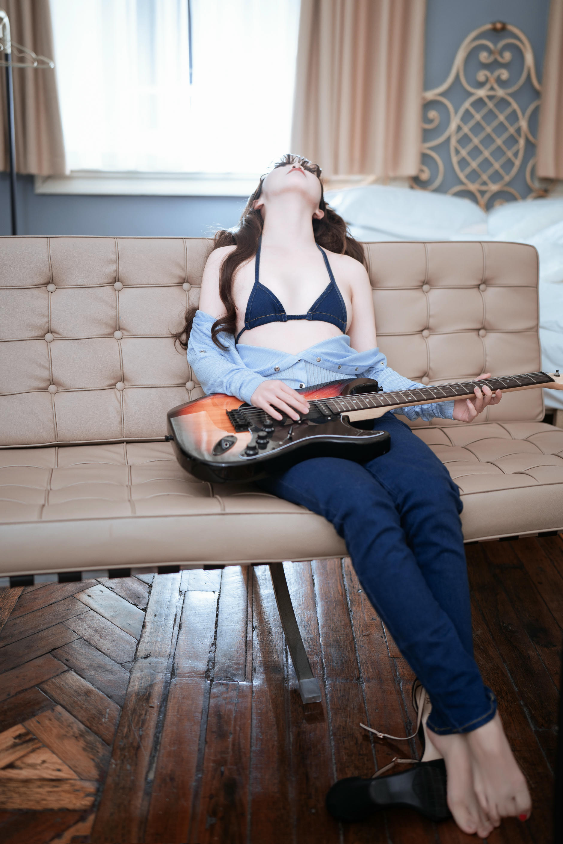 面饼仙儿 NO.123 吉他妹妹牛仔裤 [27P 278MB]_第1集