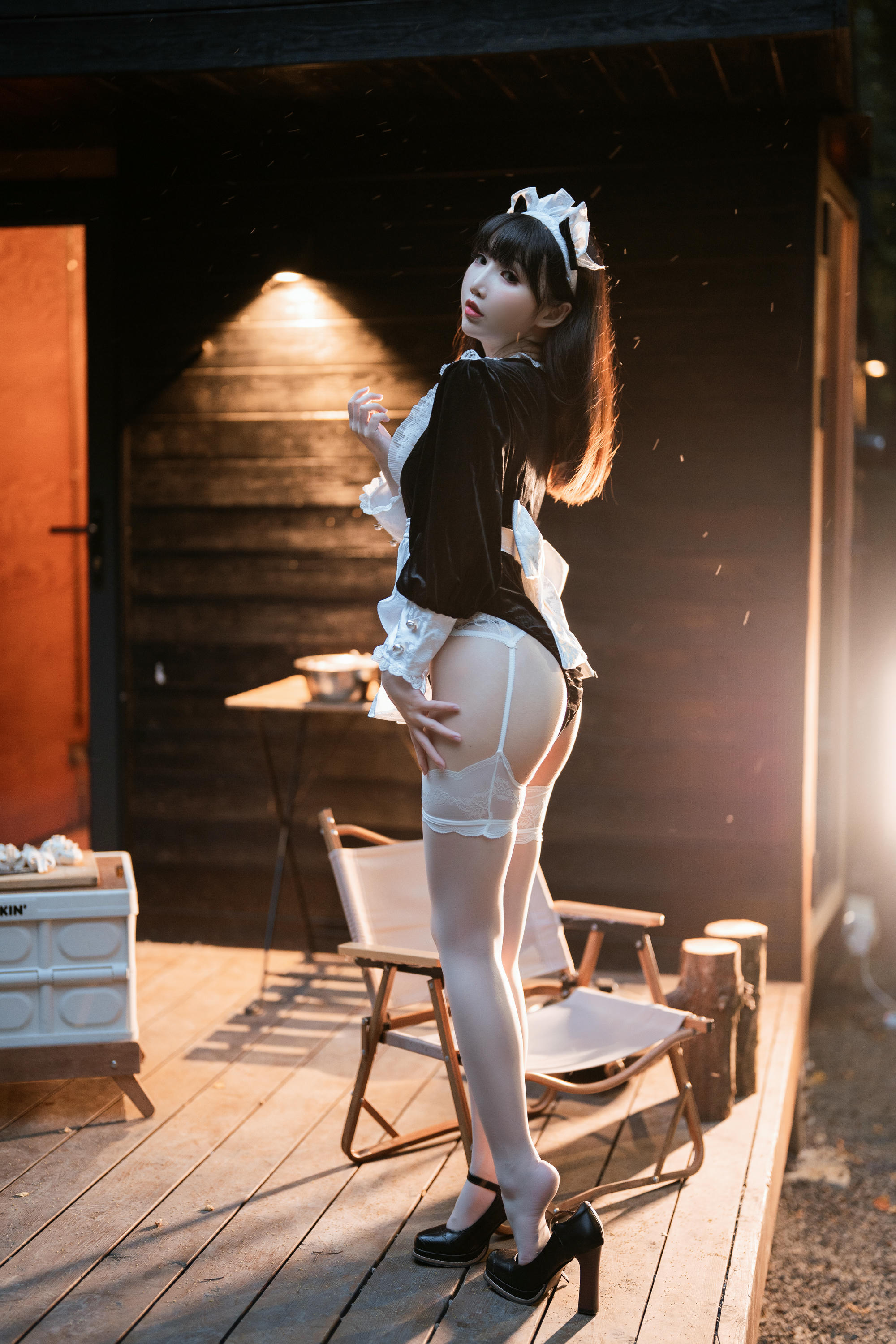 面饼仙儿 NO.125 木屋女仆 [27P 471MB]_第1集