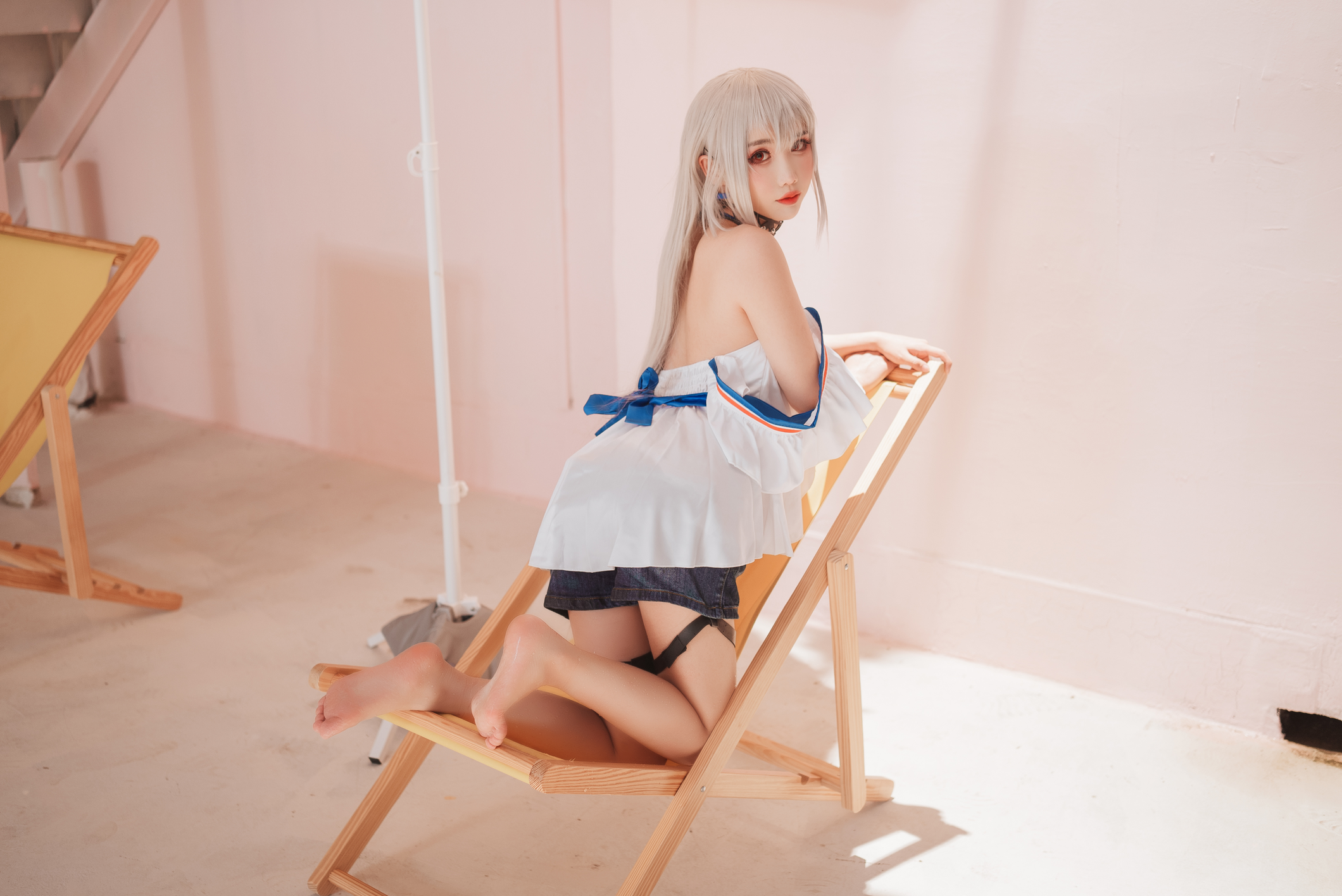 面饼仙儿 NO.128 斯卡蒂泳装 [18P／190MB]_第1集