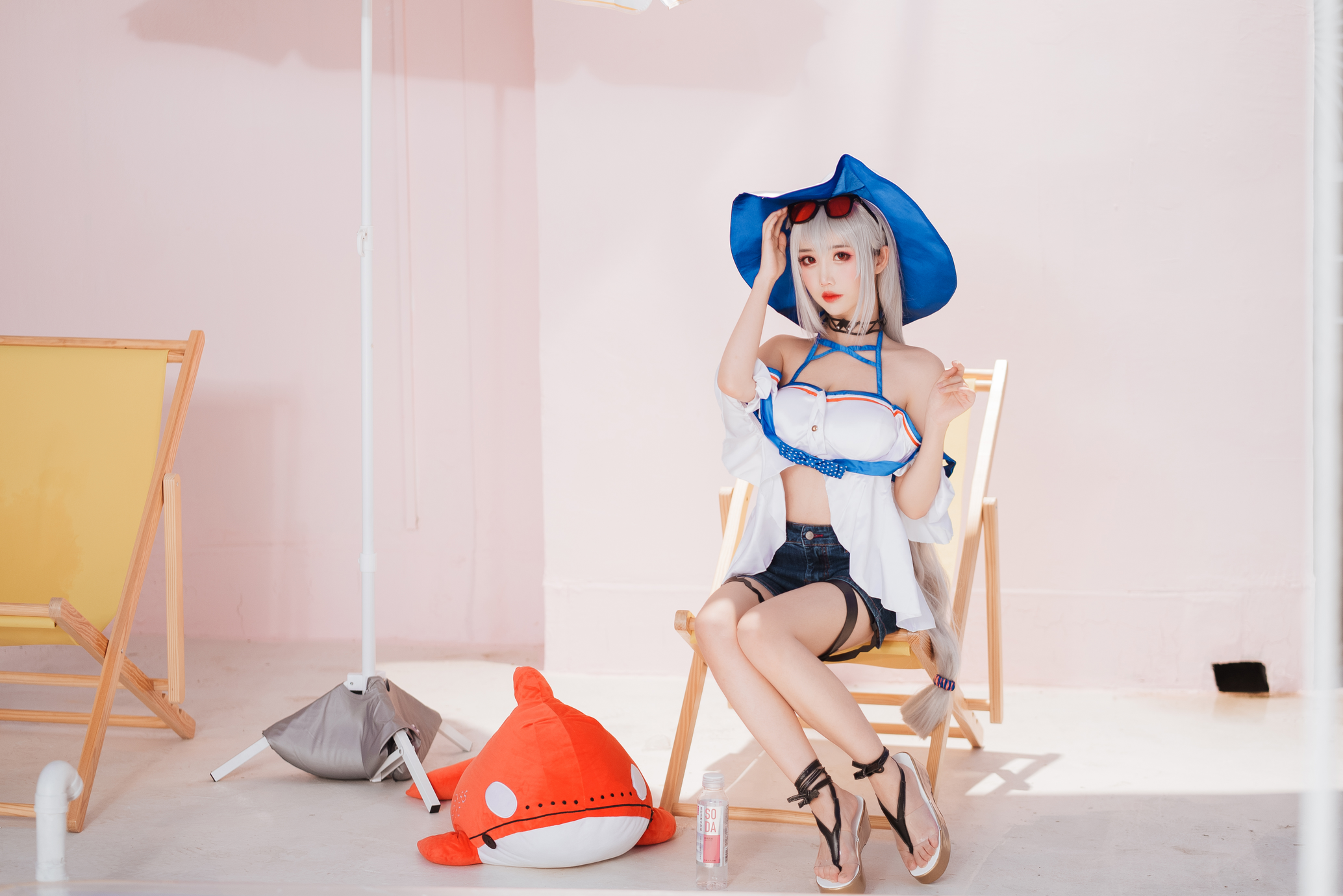 面饼仙儿 NO.128 斯卡蒂泳装 [18P／190MB]_第1集