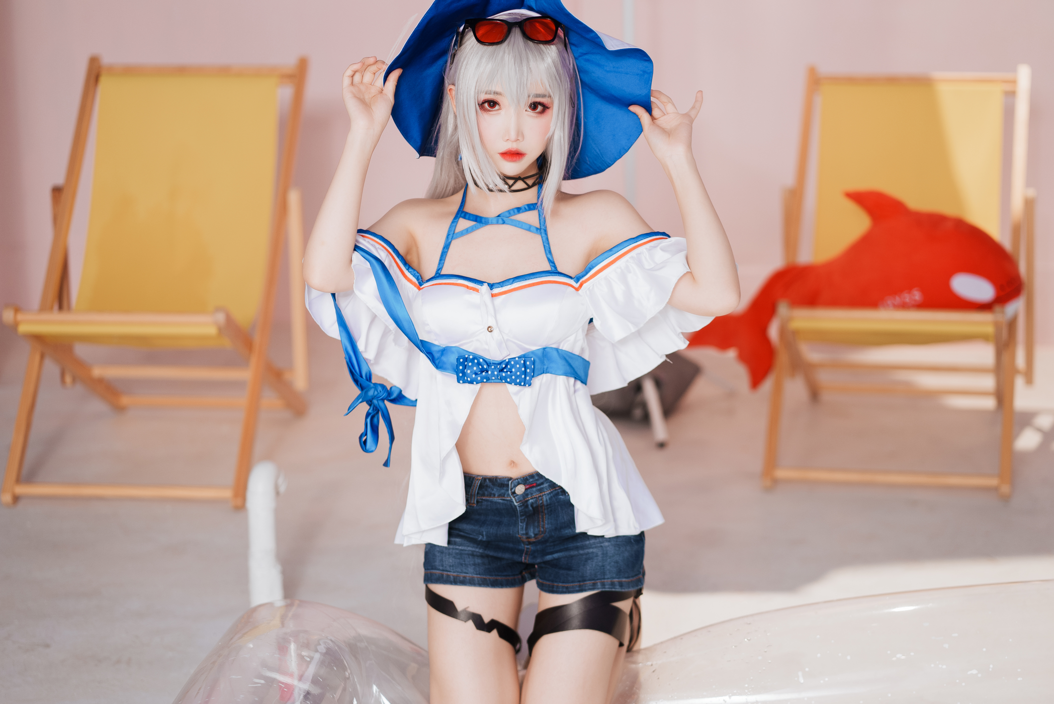 面饼仙儿 NO.128 斯卡蒂泳装 [18P／190MB]_第1集