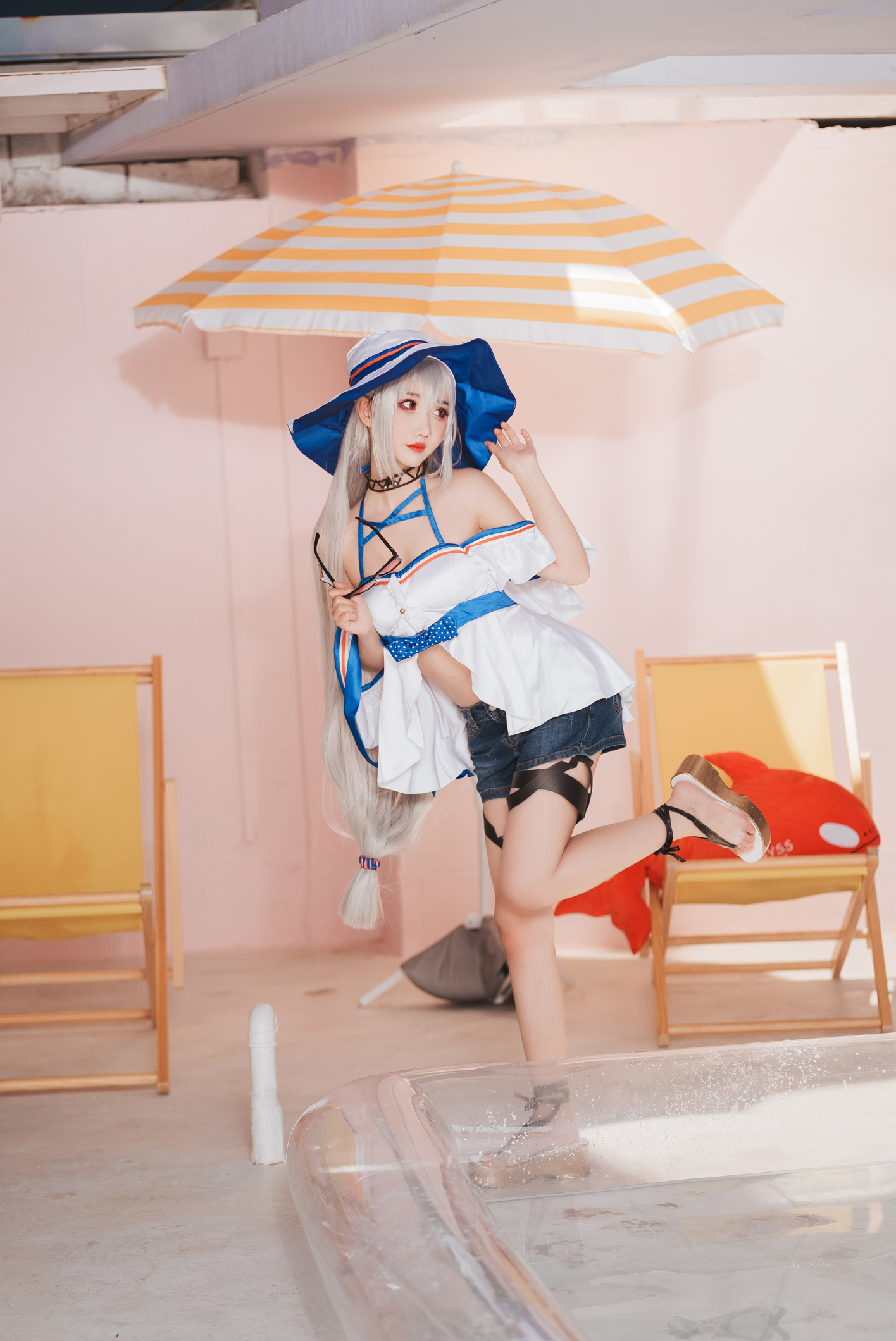 面饼仙儿 NO.128 斯卡蒂泳装 [18P／190MB]_第1集