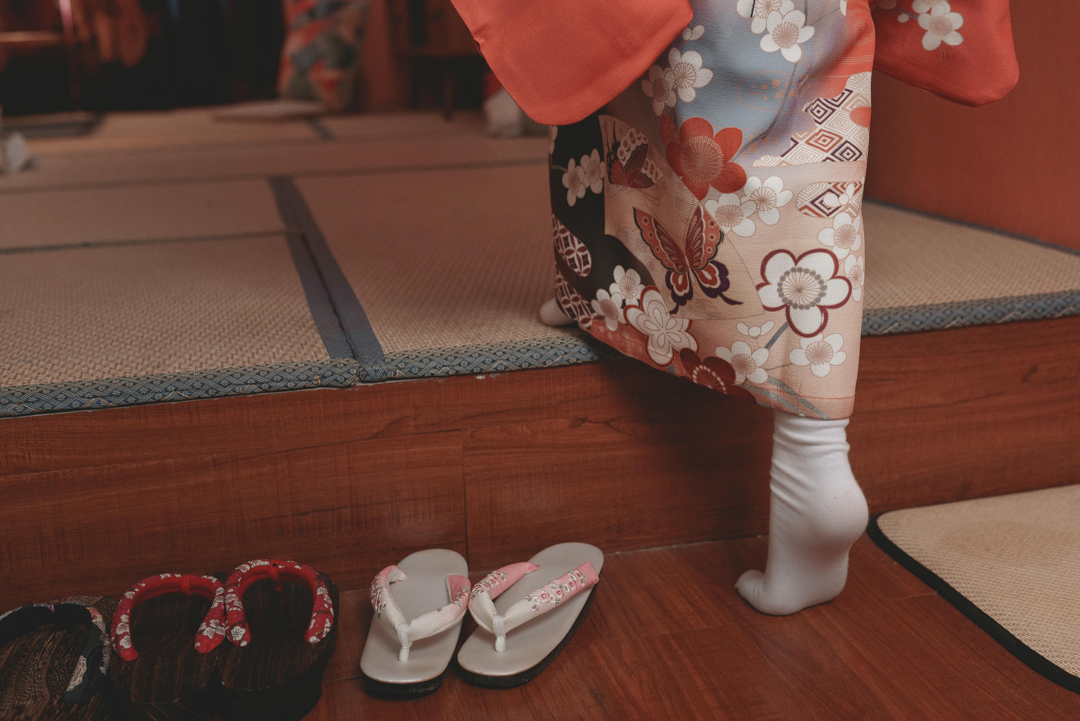 面饼仙儿 NO.132 饼子和服内景 [37P-309MB]_第1集