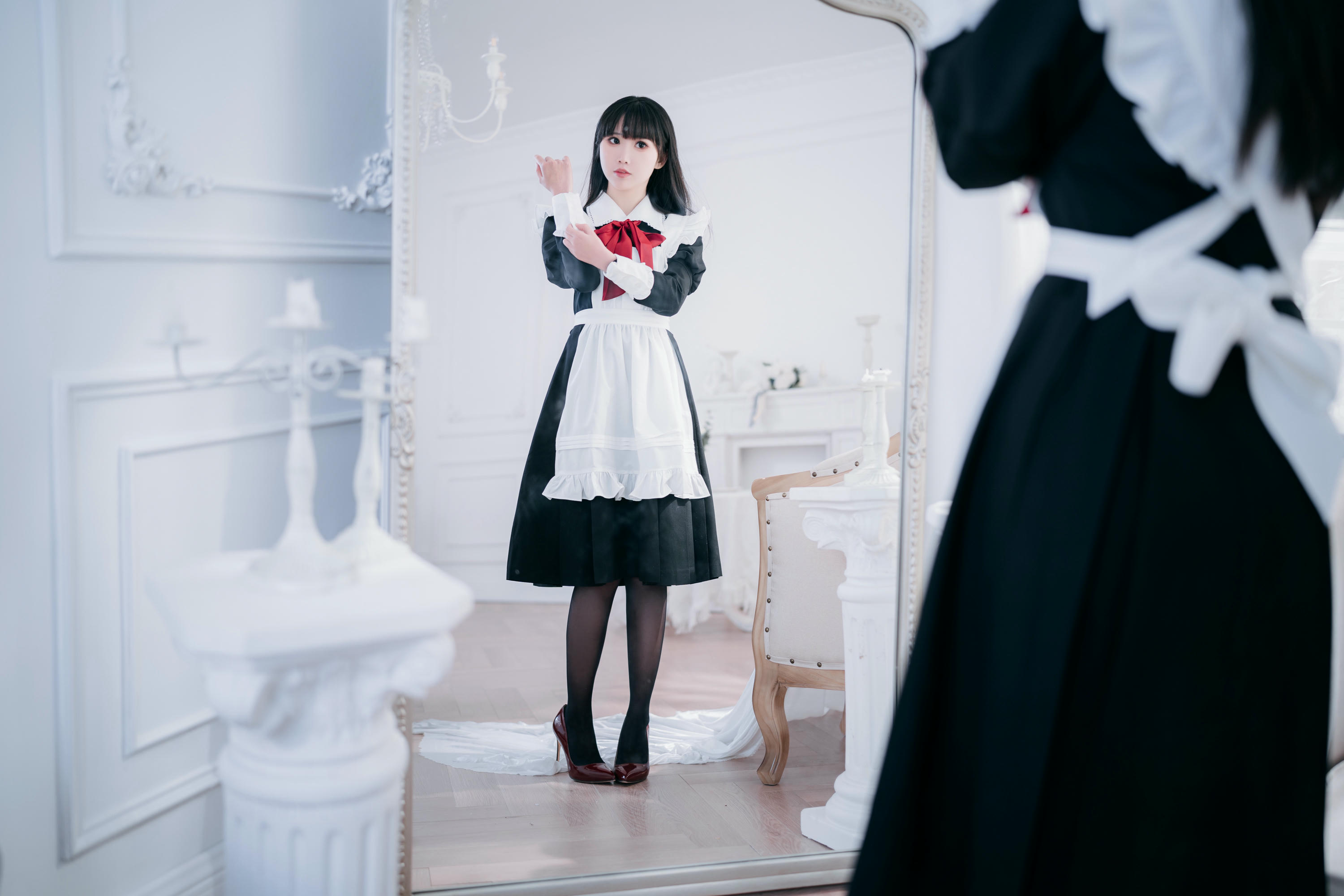 面饼仙儿 NO.138 红高跟女仆[30P-248.2M]_第1集