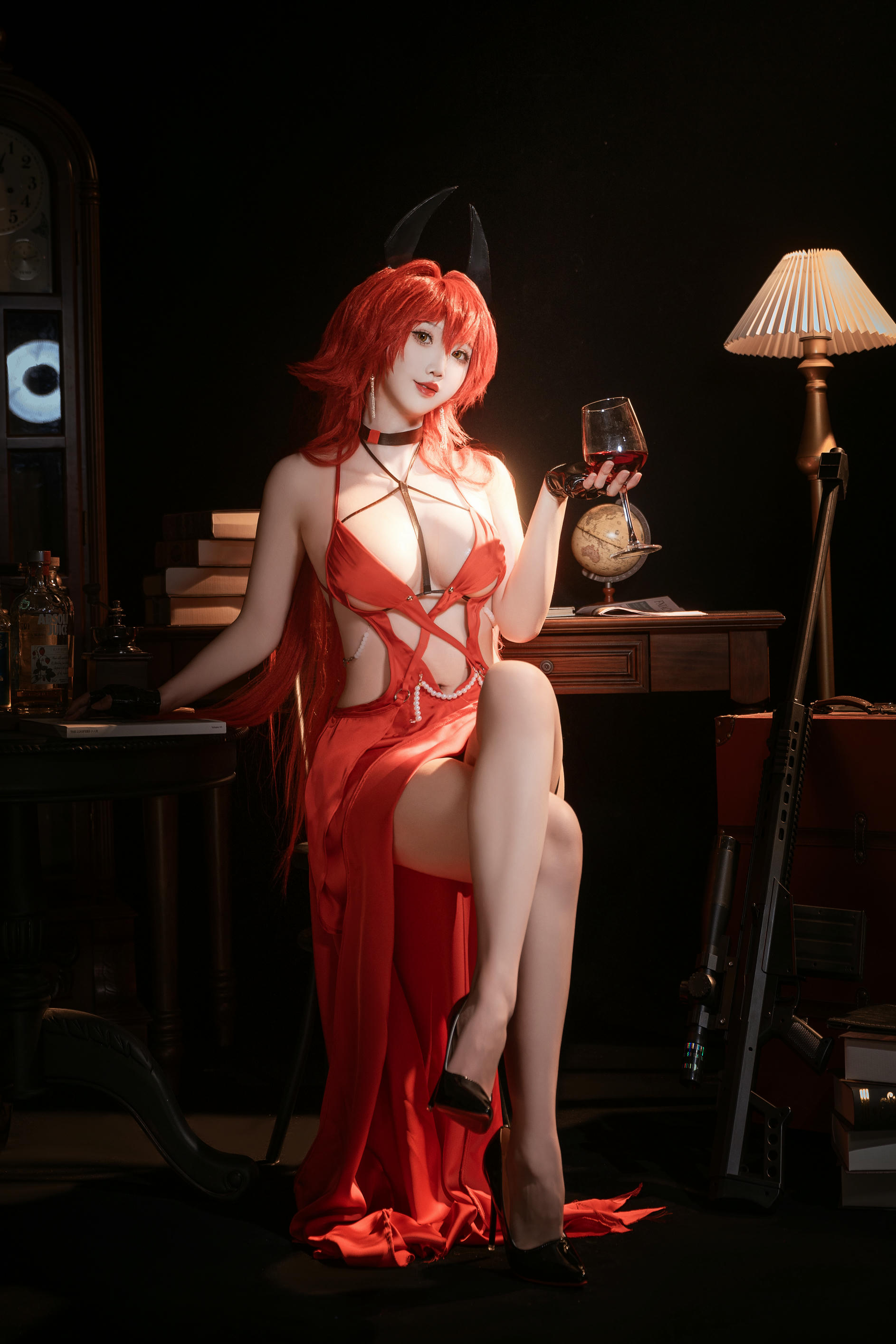 面饼仙儿 NO.140 Nikke-小红帽礼服 [24P 245MB]_第1集