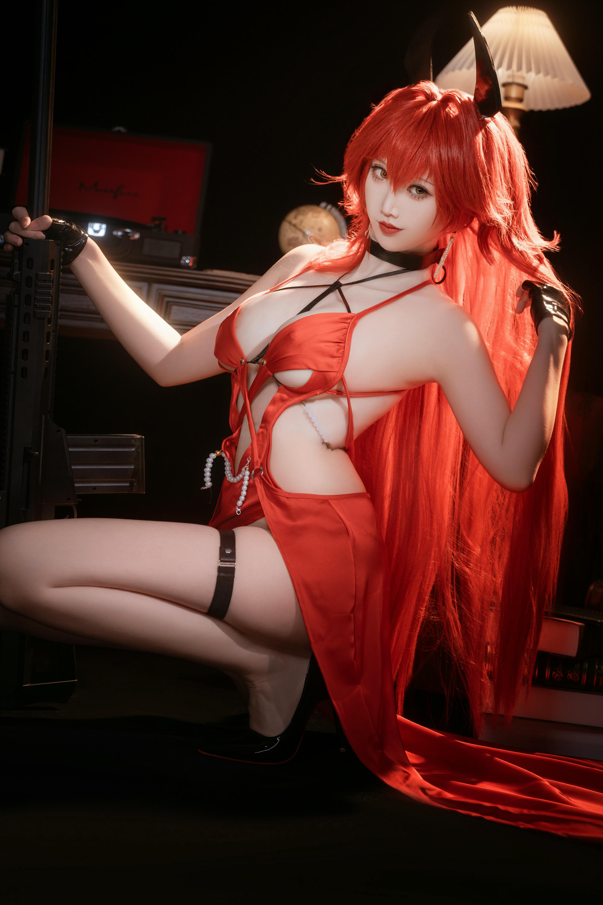 面饼仙儿 NO.140 Nikke-小红帽礼服 [24P 245MB]_第1集