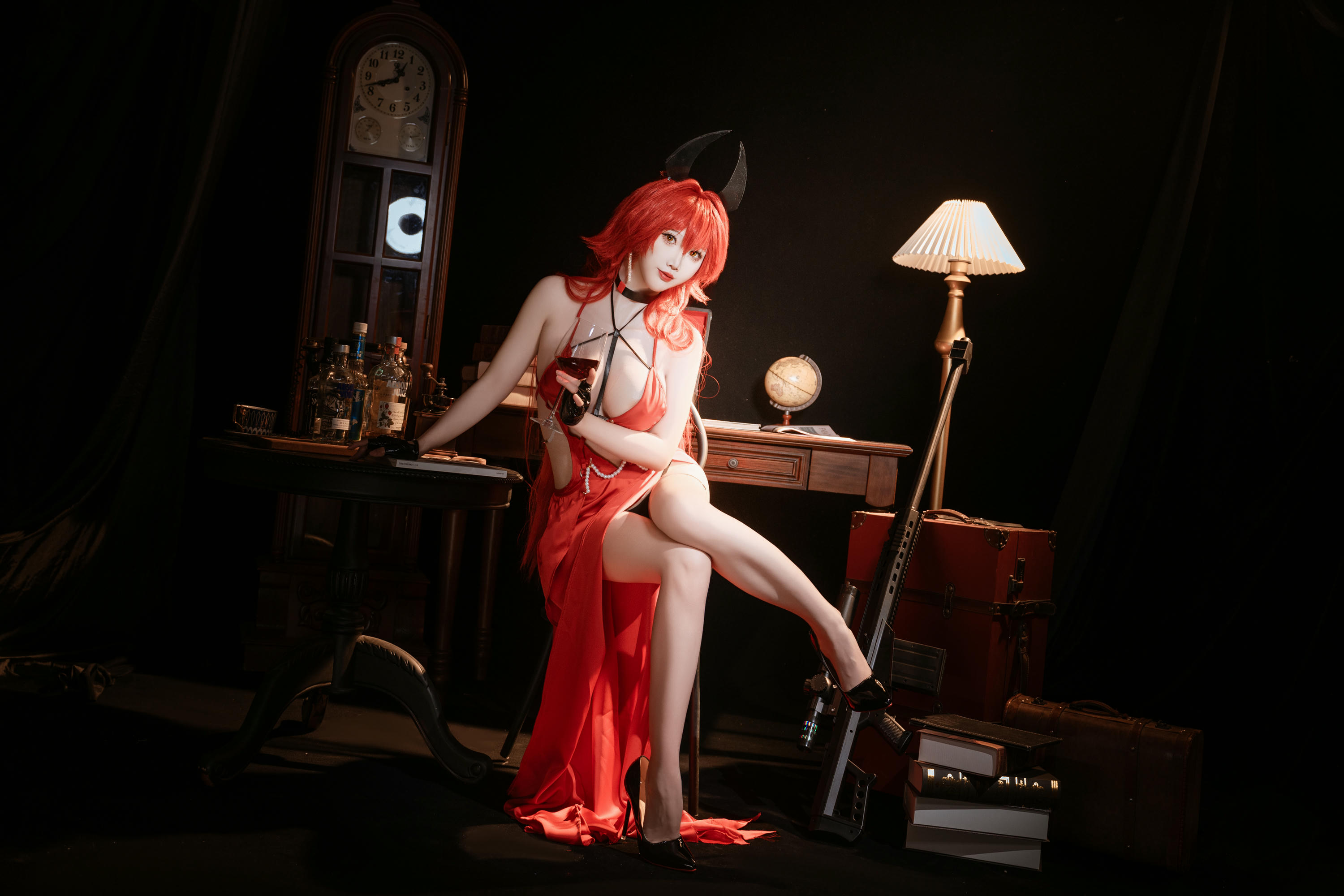 面饼仙儿 NO.140 Nikke-小红帽礼服 [24P 245MB]_第1集