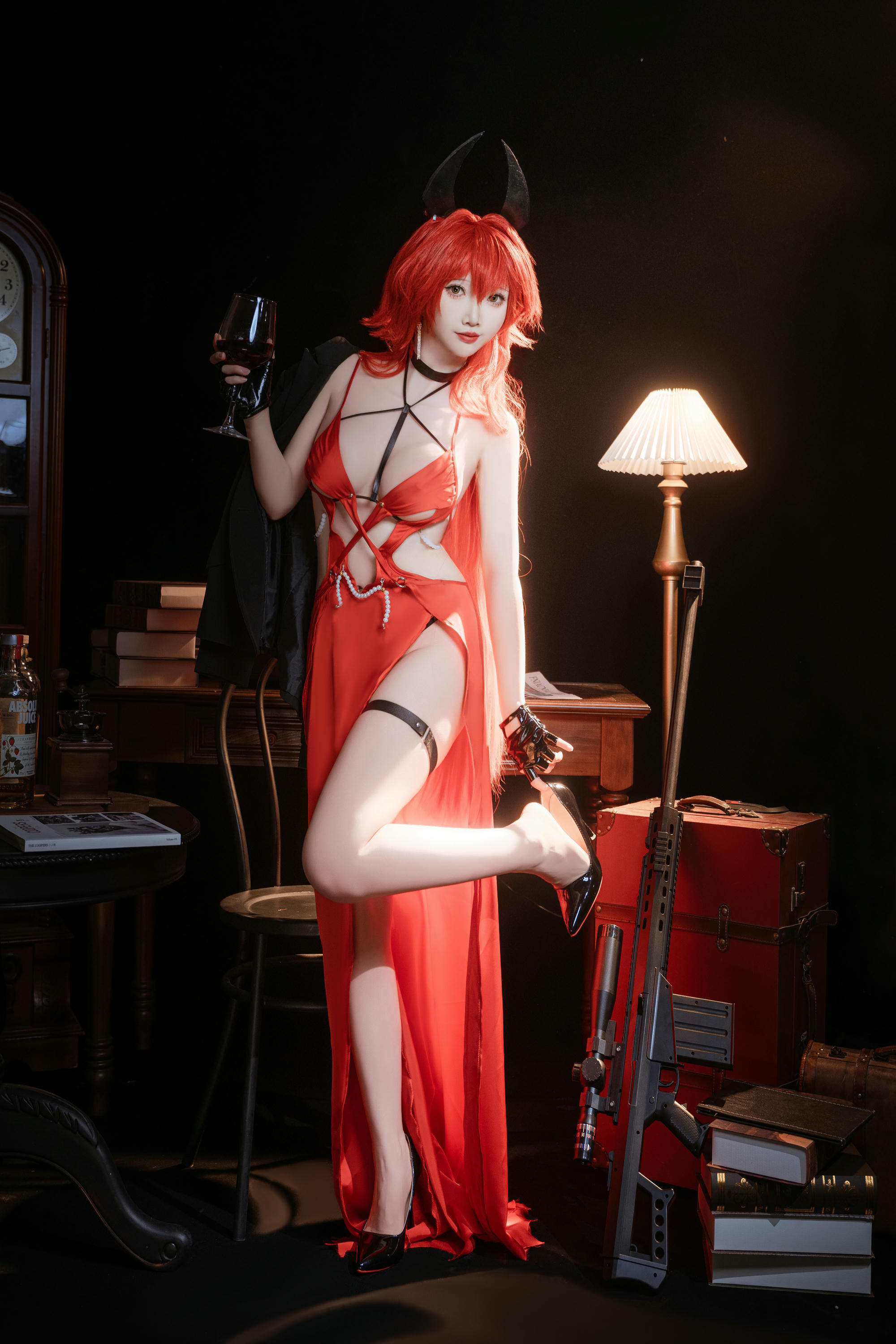 面饼仙儿 NO.140 Nikke-小红帽礼服 [24P 245MB]_第1集