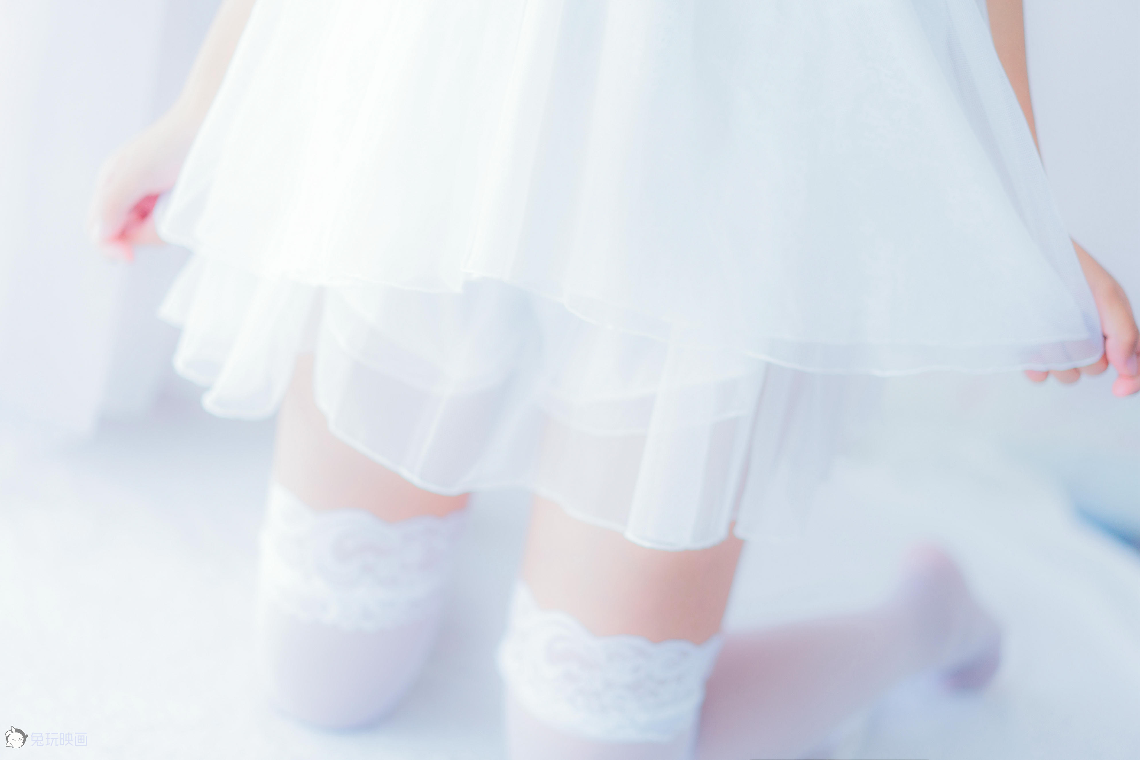 Coser面饼仙儿 NO.002 吊带睡衣 [50P-1.46GB]_第2集