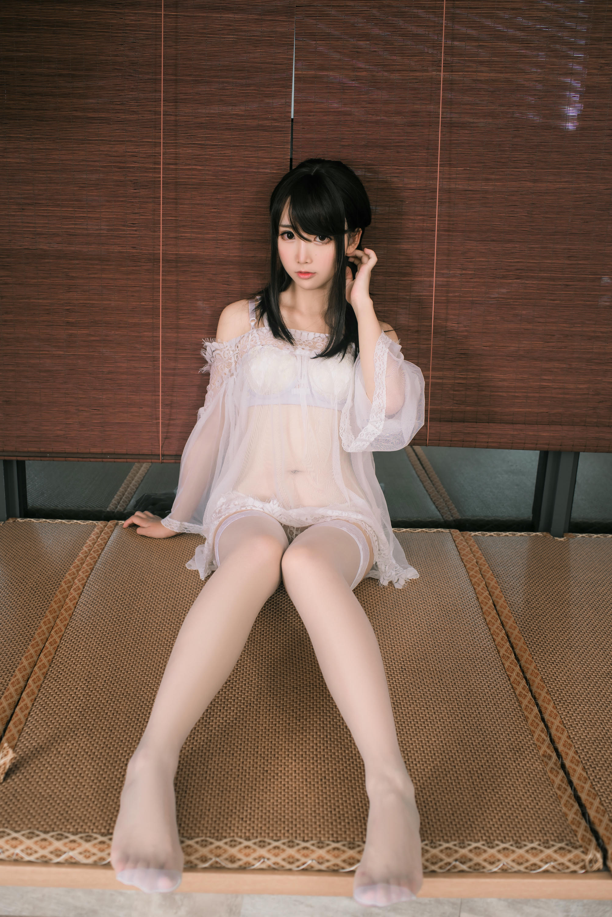 Coser面饼仙儿 NO.030 足控 铃兰 [43P-483MB]_第1集