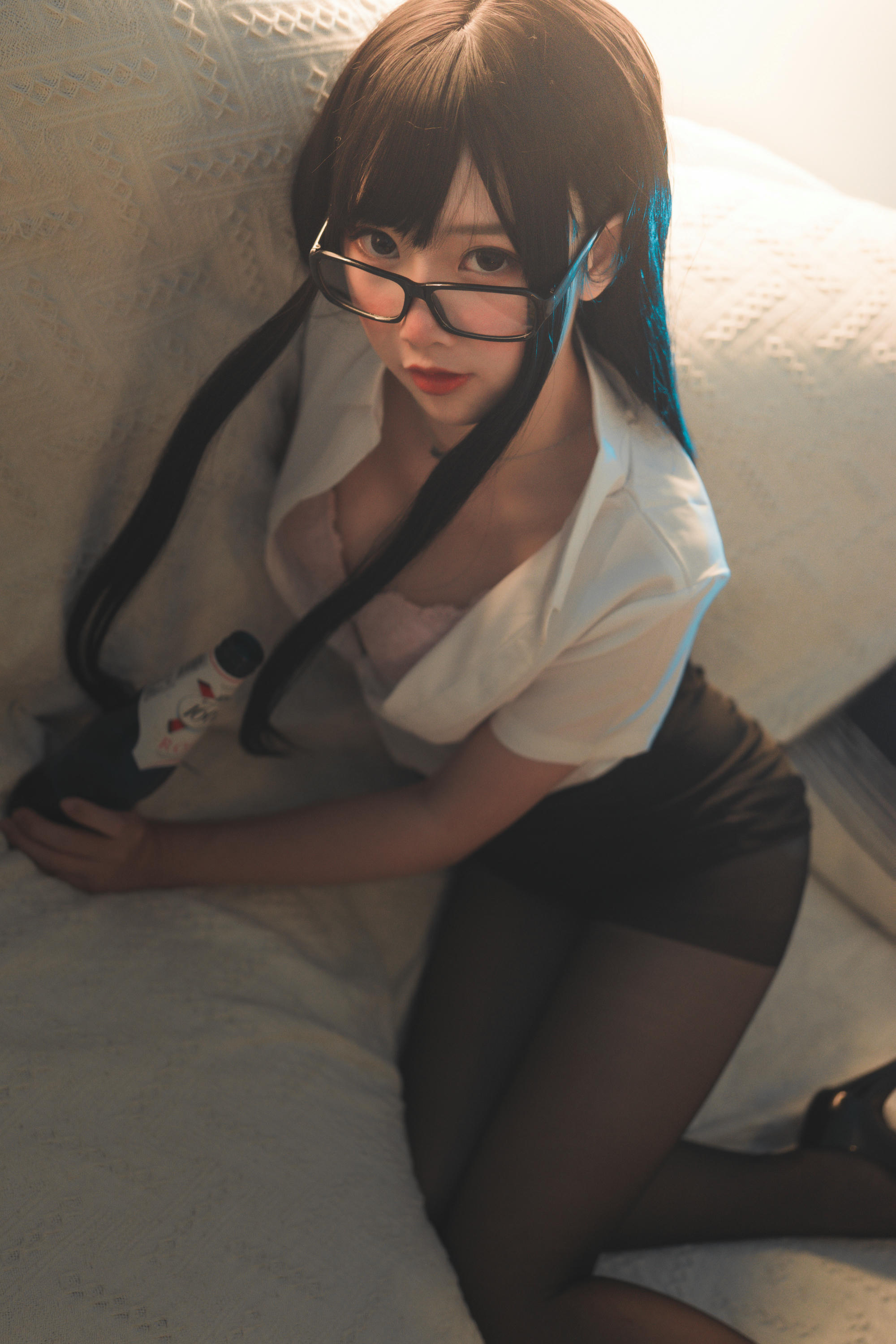 Coser面饼仙儿 NO.042 黑丝OL [26P-347MB]_第1集