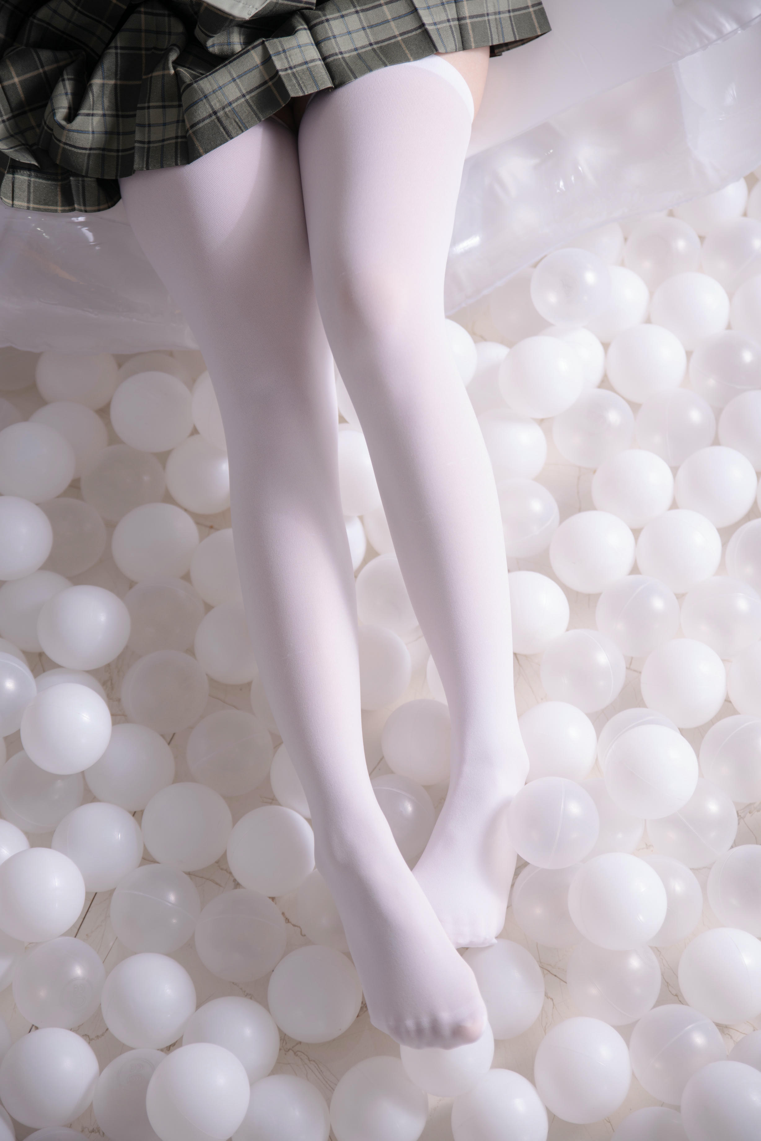 Coser面饼仙儿 NO.065 纯腿福利 [43P-586MB]_第1集