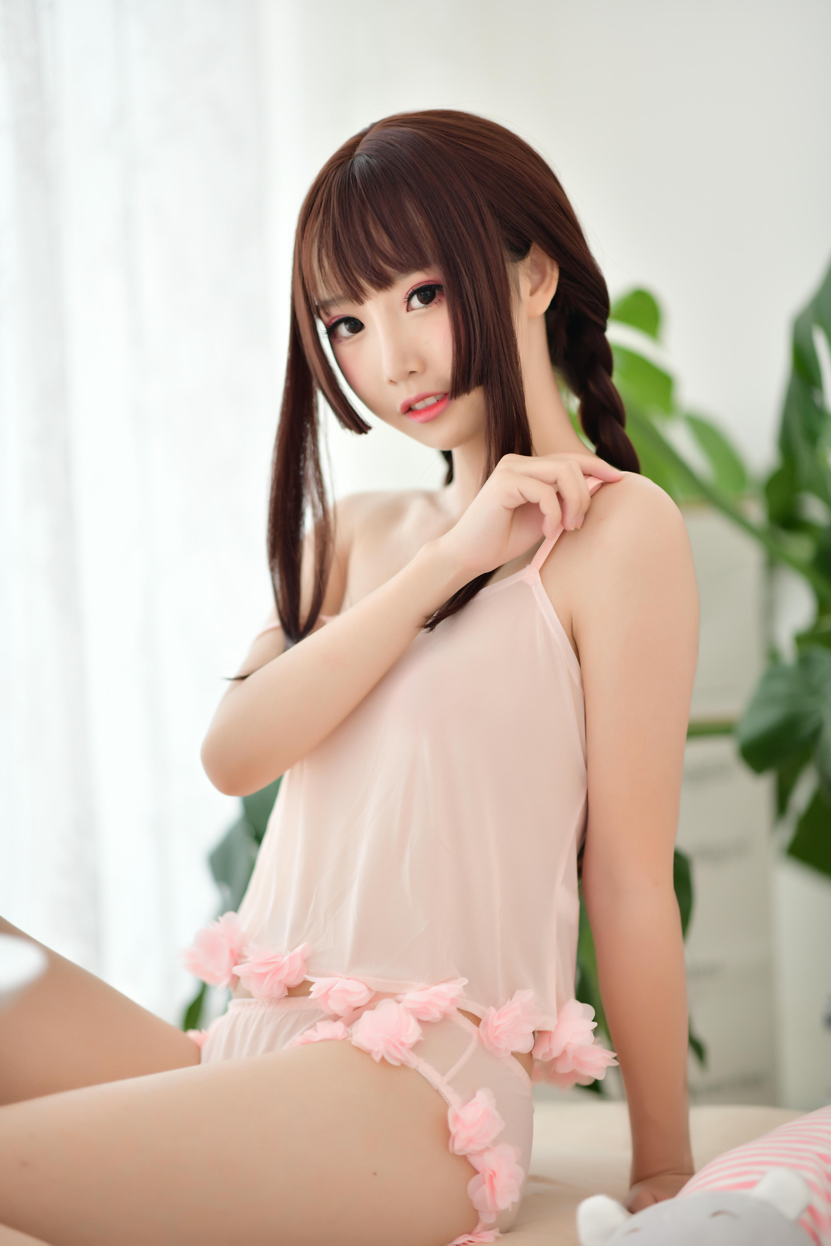 Coser面饼仙儿 NO.008 小女友 [22P-377MB]_第1集