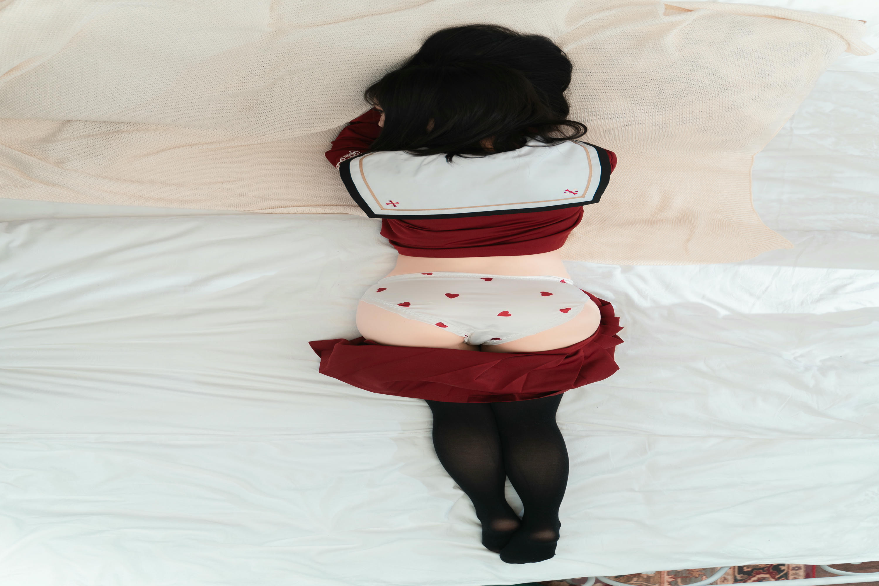 Coser面饼仙儿 NO.082 红色JK [16P-128MB]_第1集