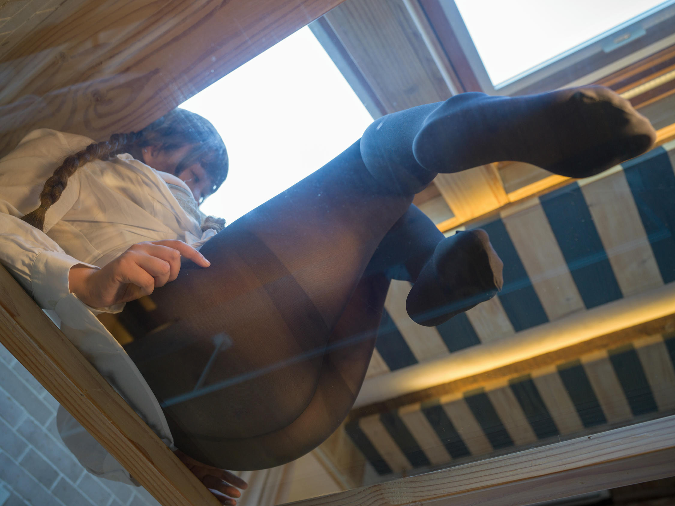 麻花酱 NO.041 保守老师+珍珠jk [80P2V-807MB]_第4集