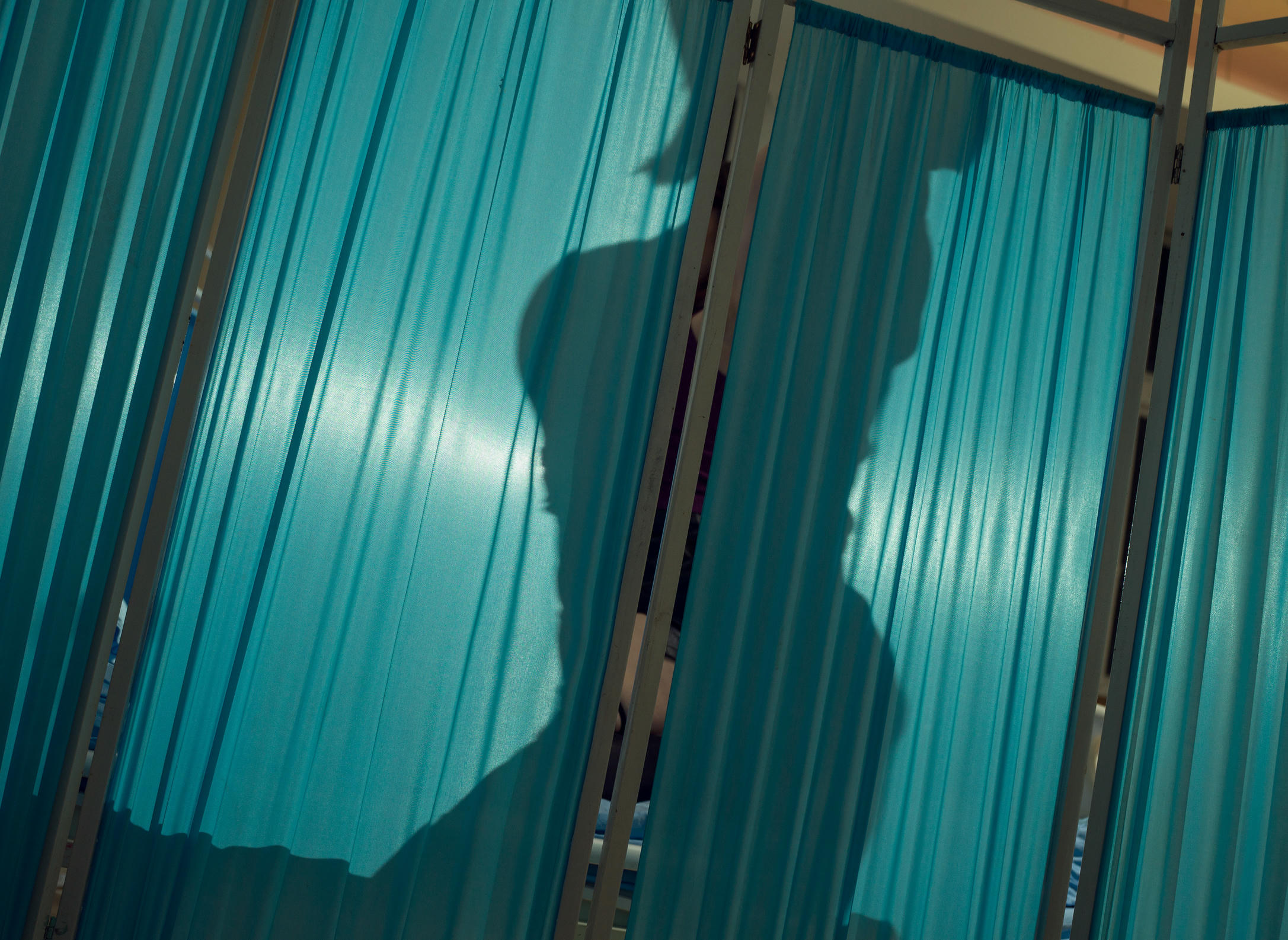 麻花酱 NO.089 比基尼女仆+医生 [72P2V-825MB]-医生_第2集