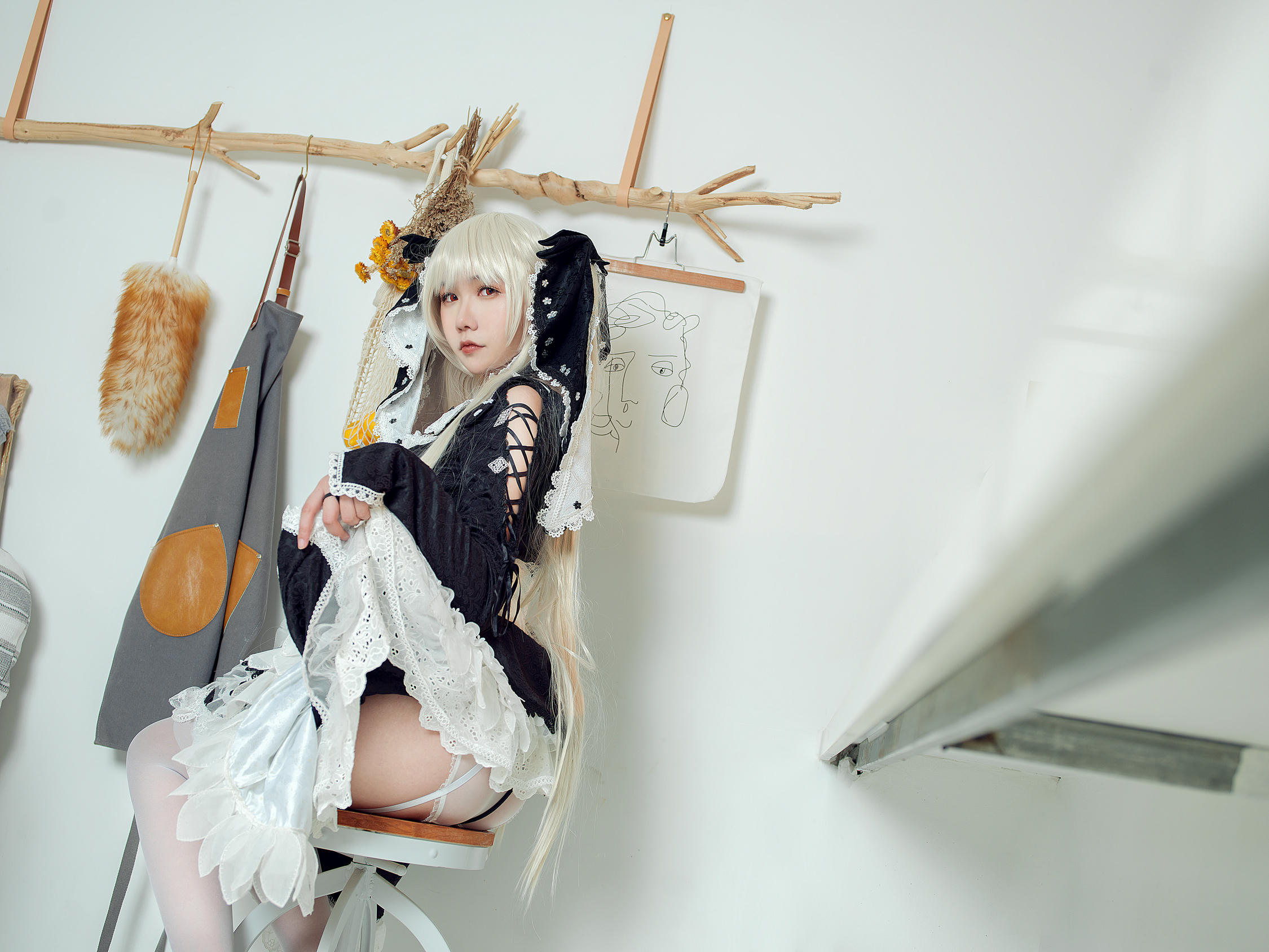 麻花酱 NO.092 可畏泳装+女仆[30P 306M]_第1集