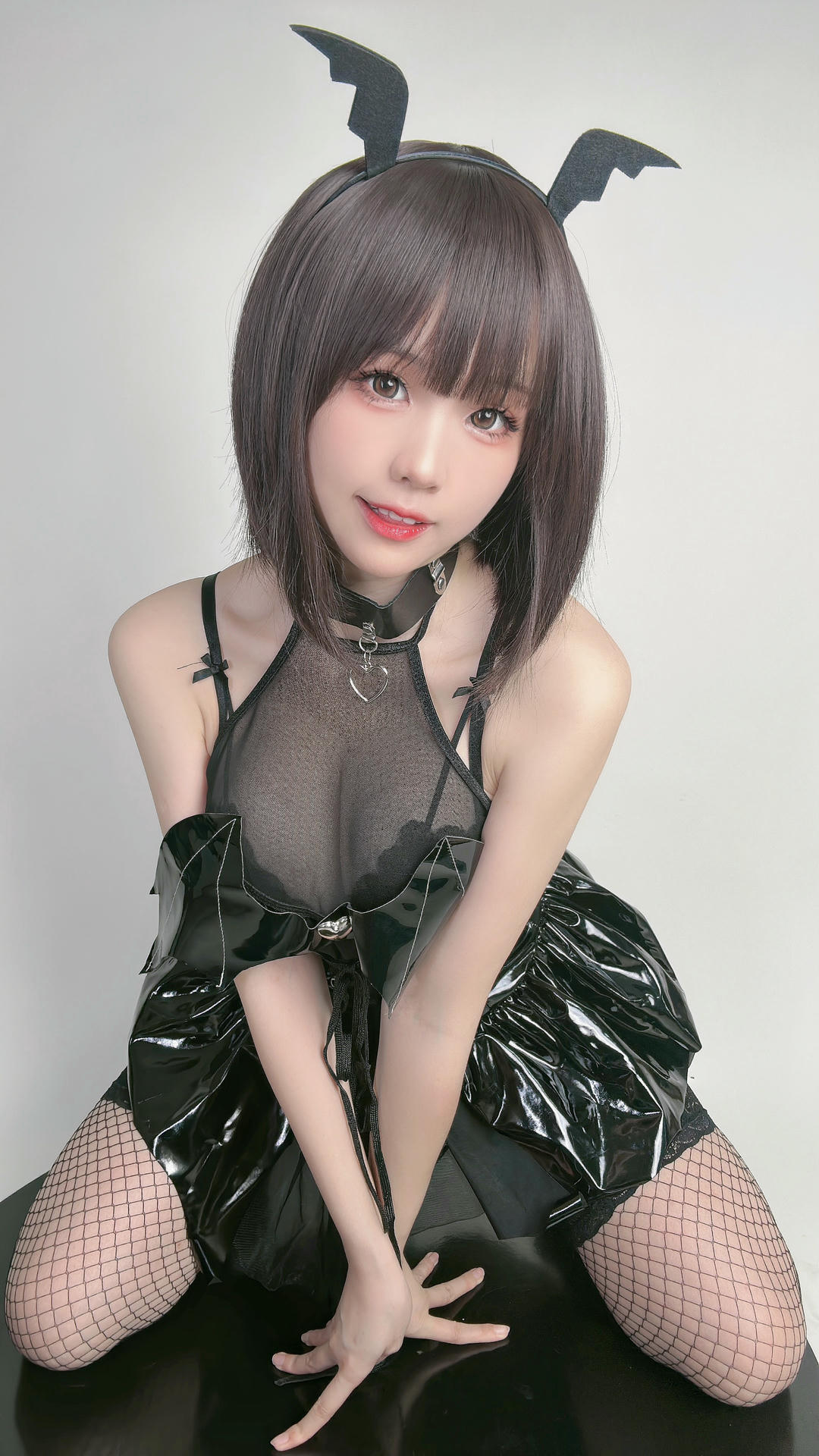 miko酱ww NO.069 23年07月订阅[188P-375.9M]-小恶魔 [10P-120MB]_第1集