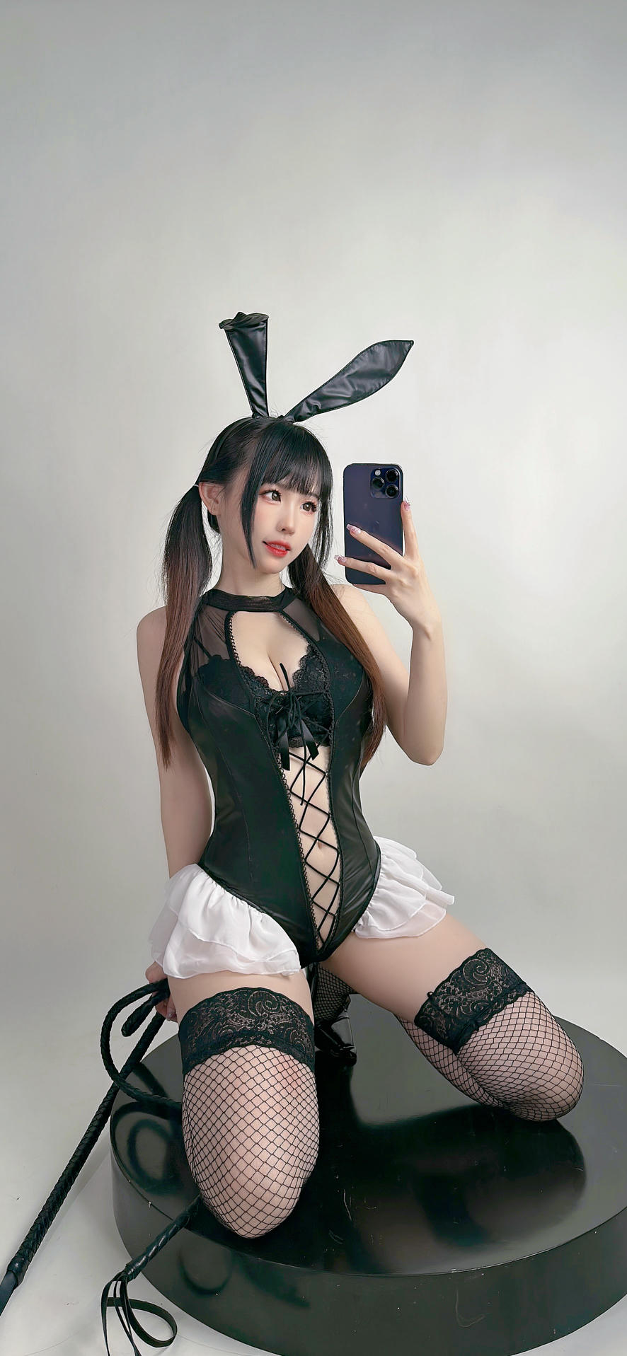 miko酱ww NO.069 23年07月订阅[188P-375.9M]-皮鞭兔女郎 [12P-104MB]_第1集