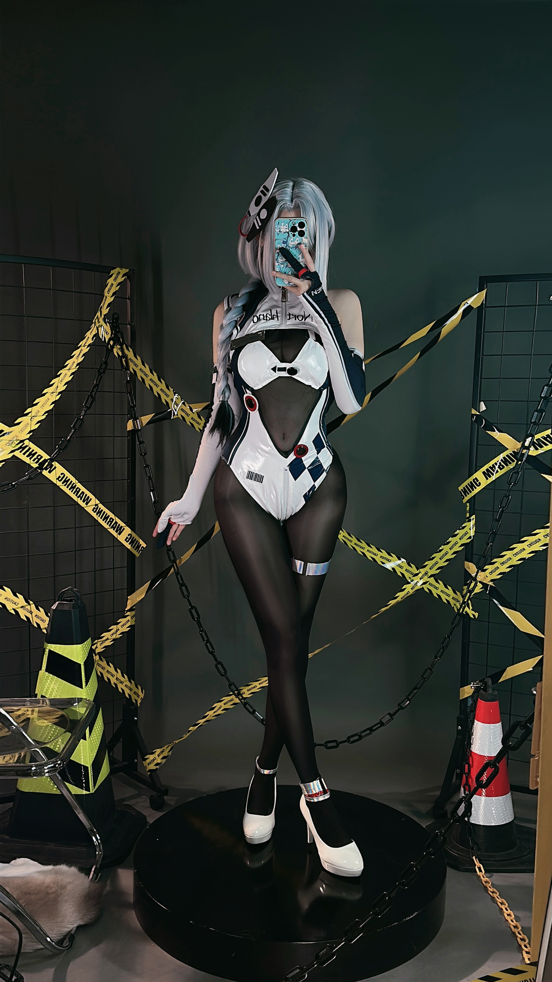 miko酱ww NO.072 2023年09月订阅 [150P-1.42GB]-申鹤赛车 [9P-111MB]_第1集