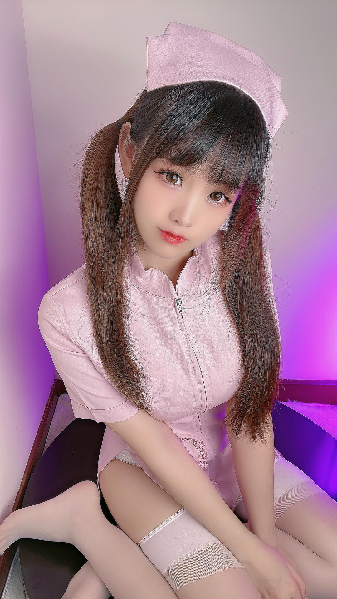 miko酱ww NO.014 护士姐姐 [27P1V-251MB]_第1集