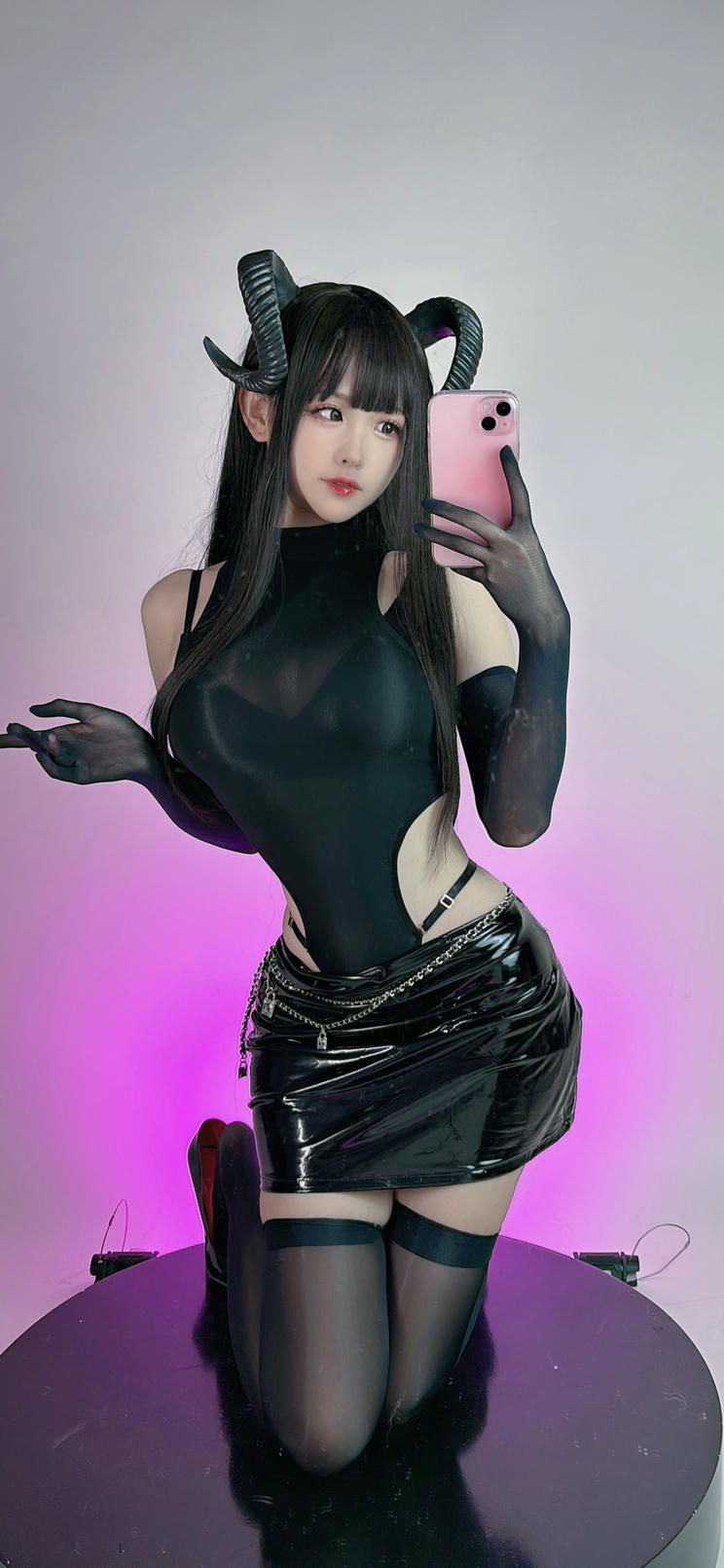 miko酱ww NO.075 2023年10月订阅 201P [272.03 MB]-禁果 [12P]_第1集