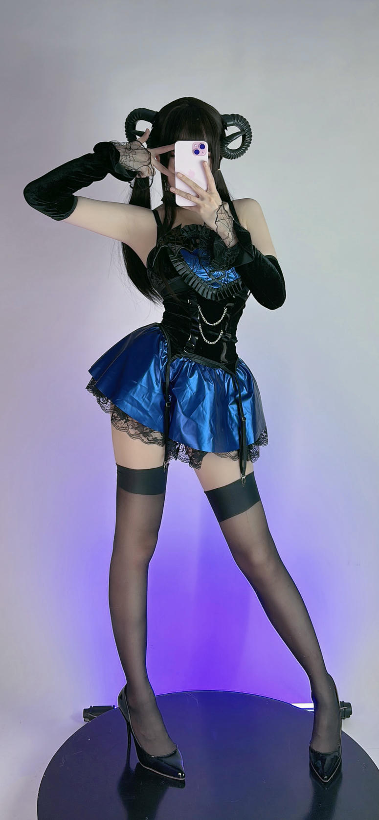 miko酱ww NO.075 2023年10月订阅 201P [272.03 MB]-蓝色恶魔2 [17P]_第1集