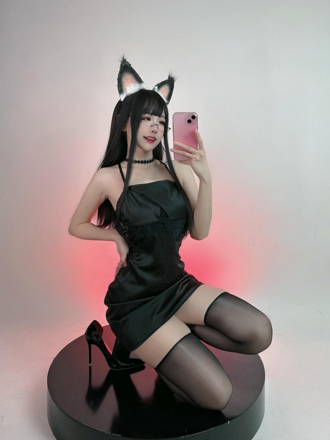 miko酱ww NO.075 2023年10月订阅 201P [272.03 MB]-黑色猫猫 [9P]_第1集