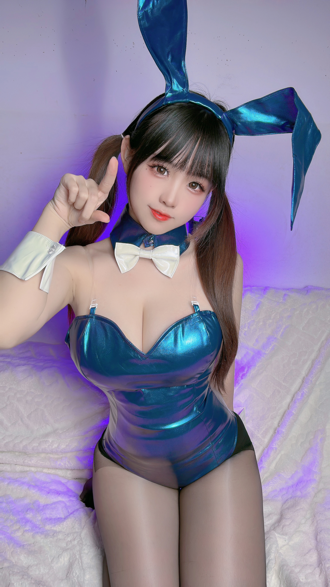 miko酱ww NO.083 2024年01月订阅 (16套)[142P-1.62G]-蓝色兔女郎 [8P]_第1集